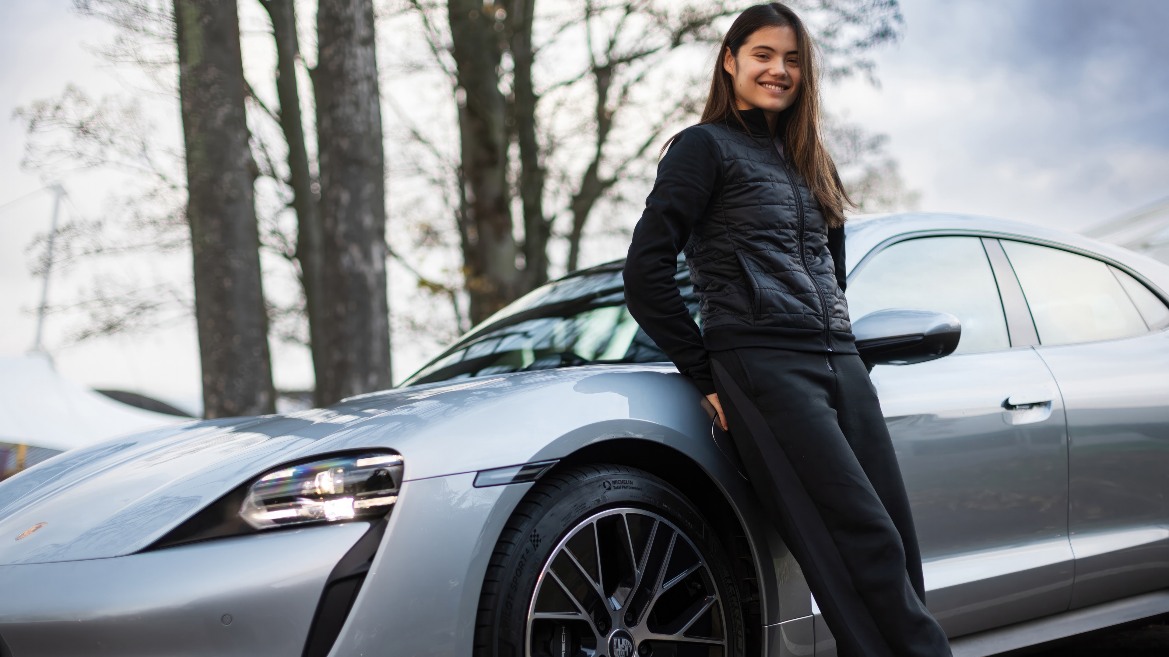 Emma Raducanu Poses with a Porsche HD Wallpaper