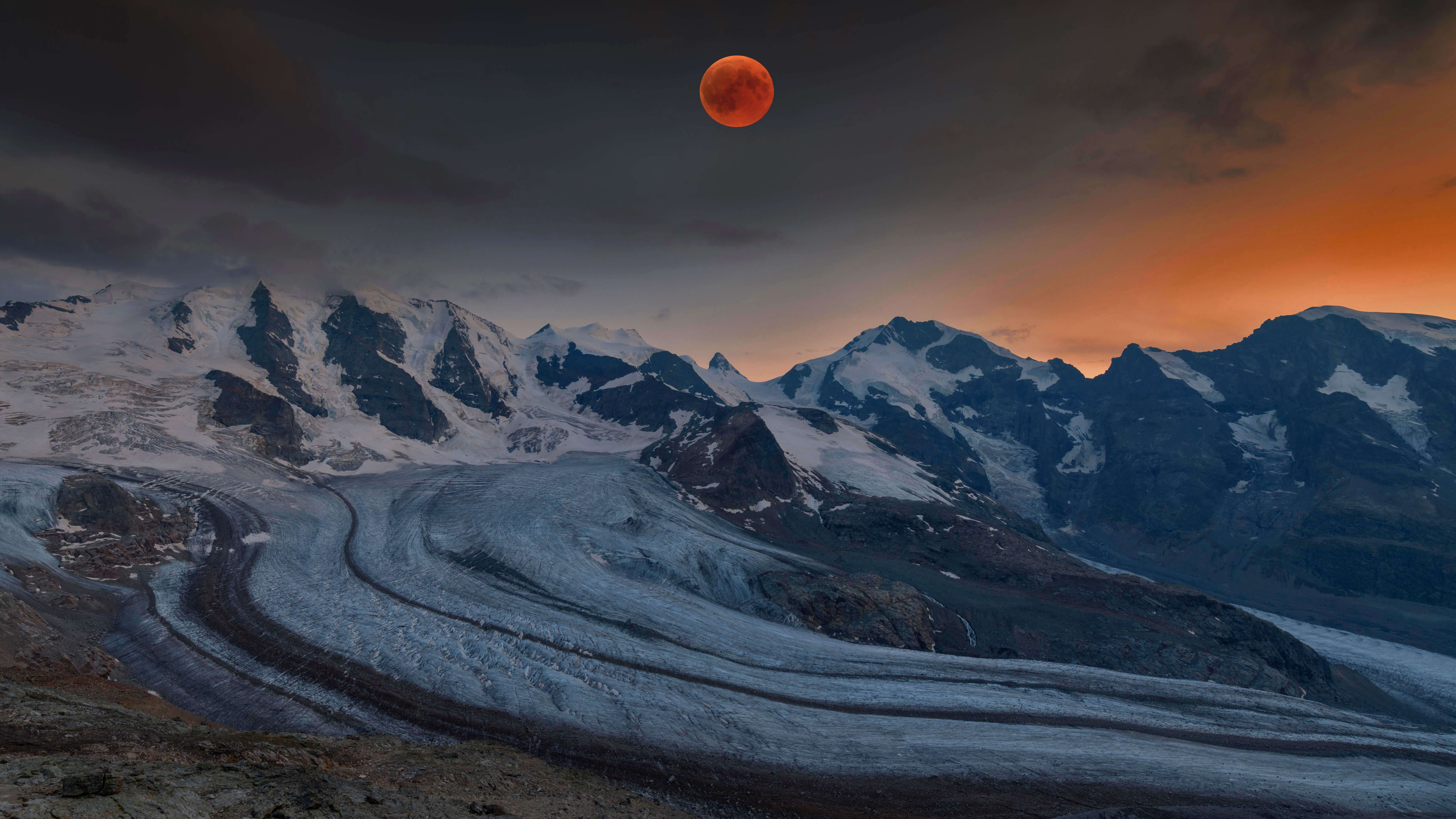 Blood Moon over Bernina Mountains, Switzerland HD Wallpaper