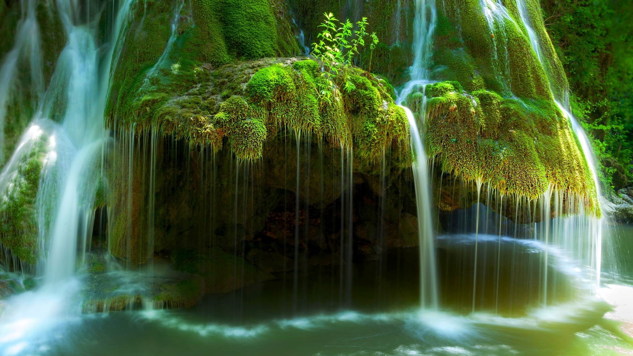Moss-Covered Waterfall in Romanian Forest HD Wallpaper
