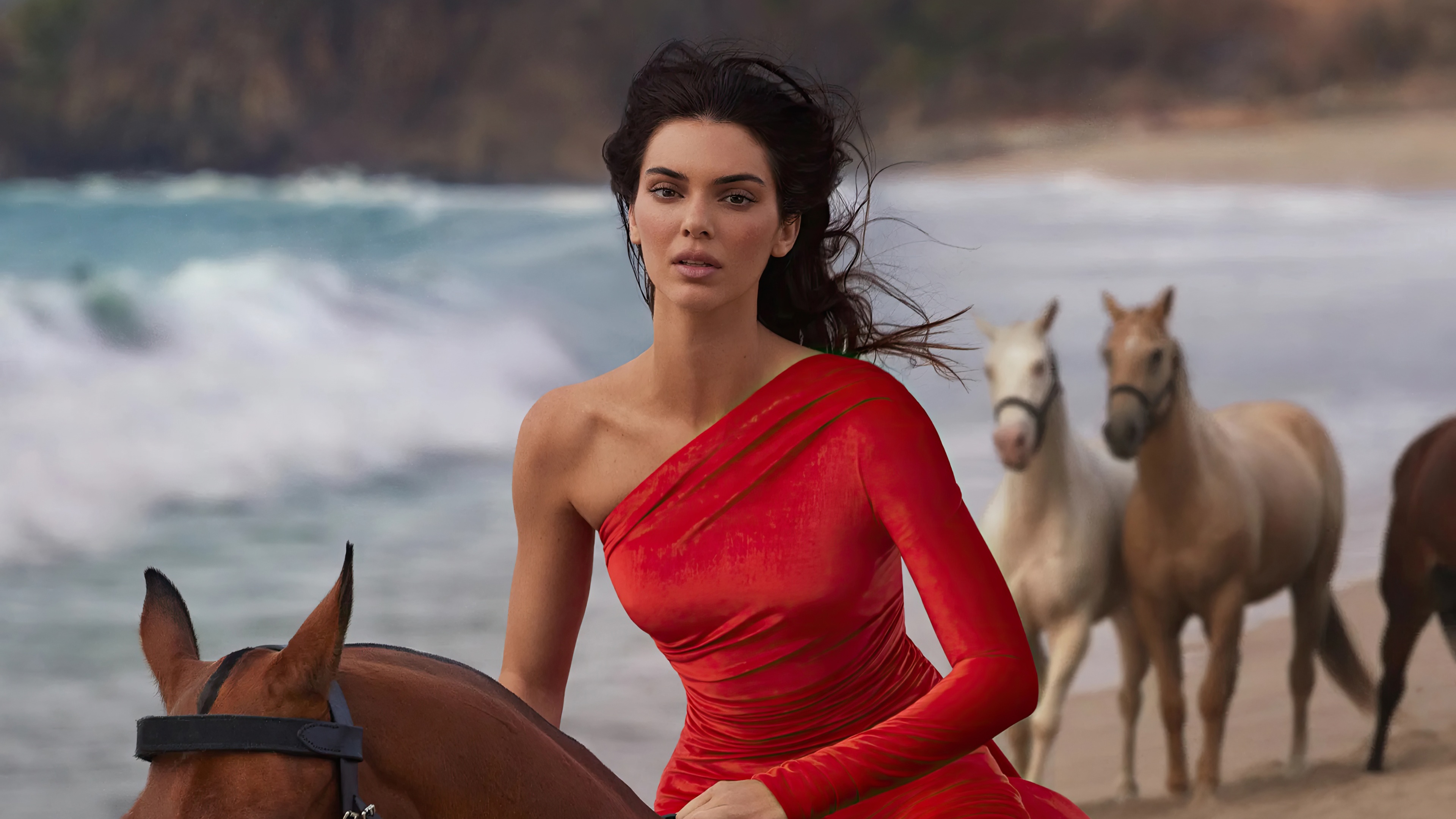 Kendall Jenner on horseback at the beach HD Wallpaper