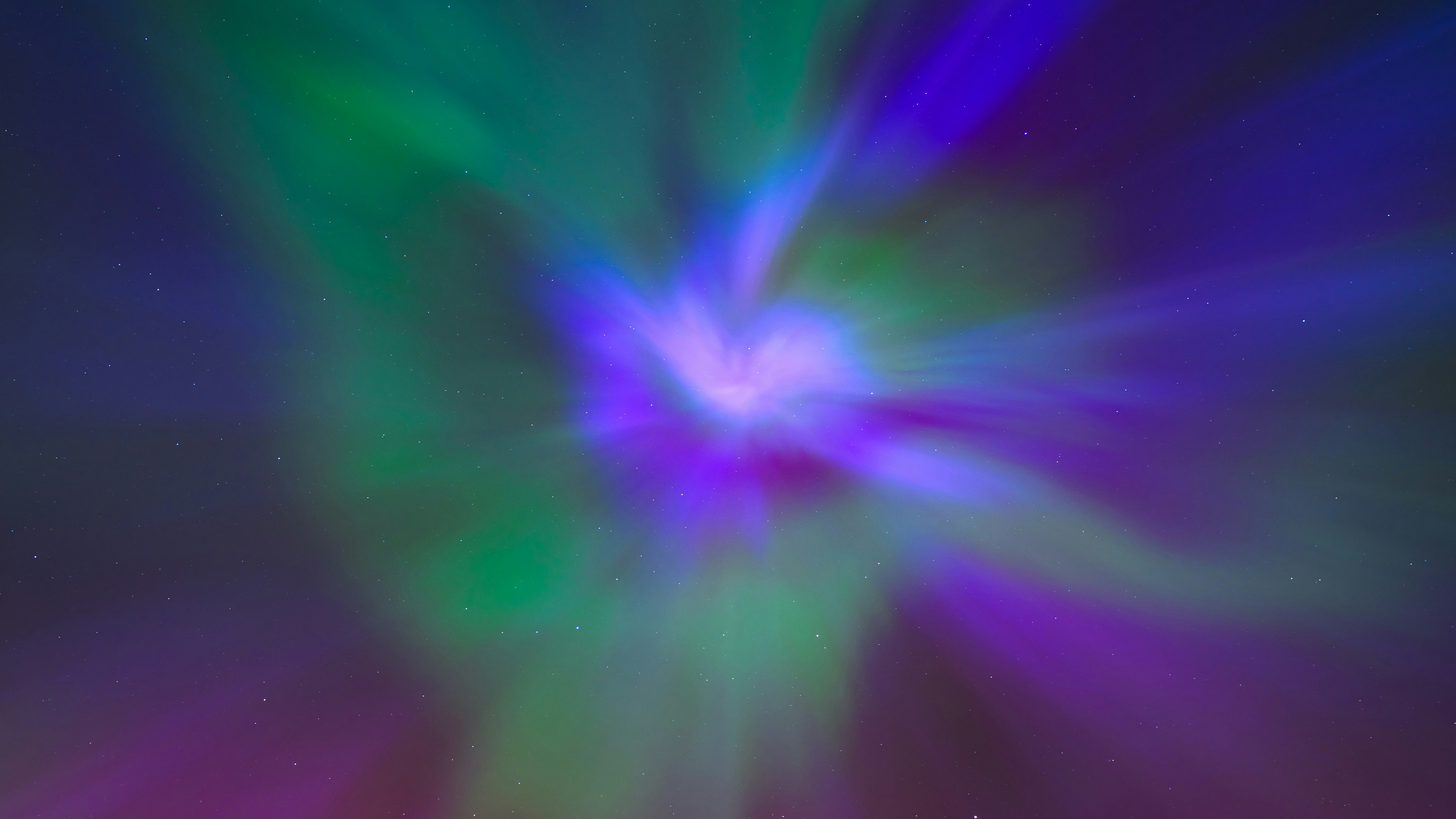 Aurora Borealis in the Night Sky HD Wallpaper