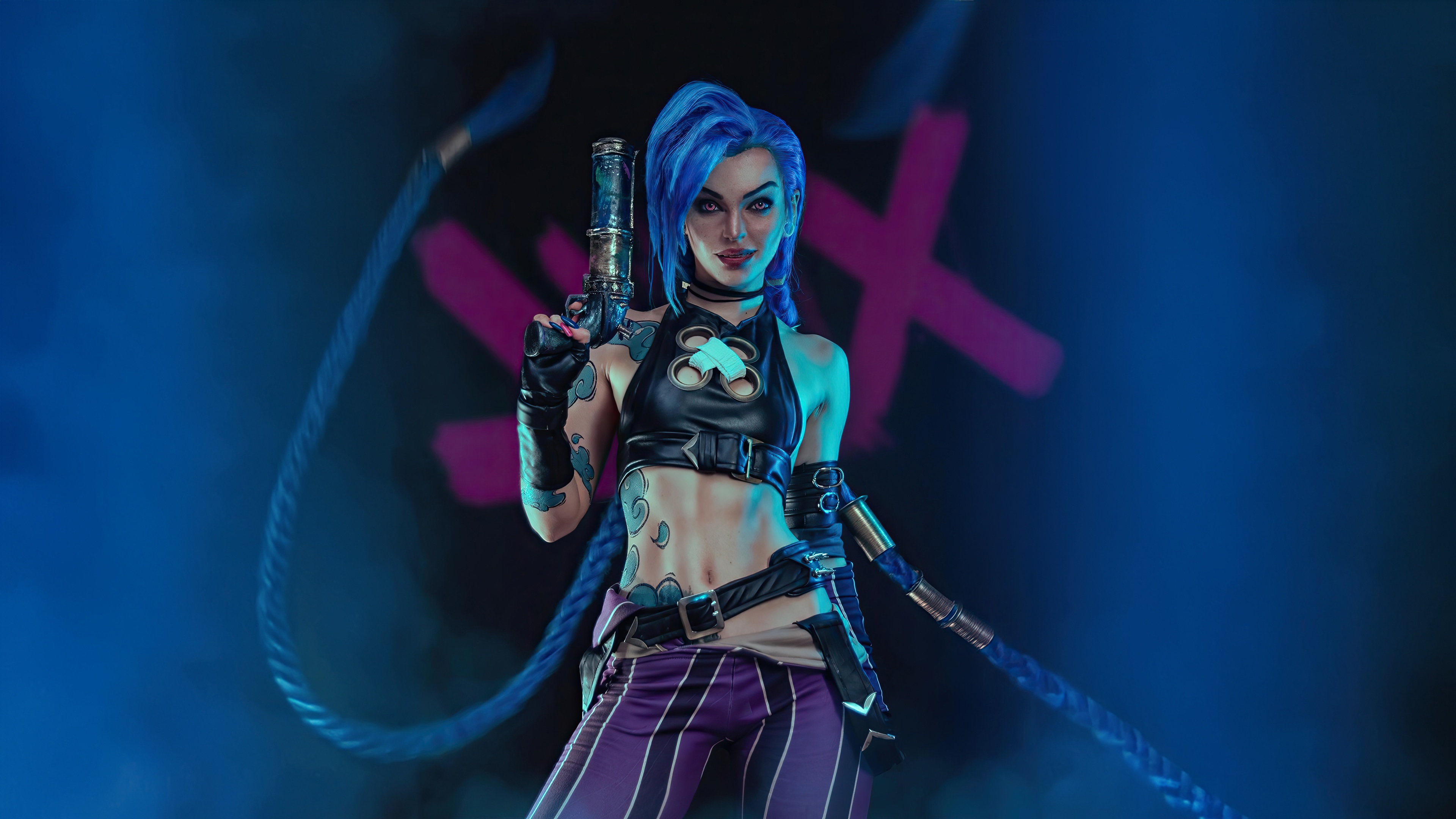 Jinx from Arcane holding a gun HD Wallpaper