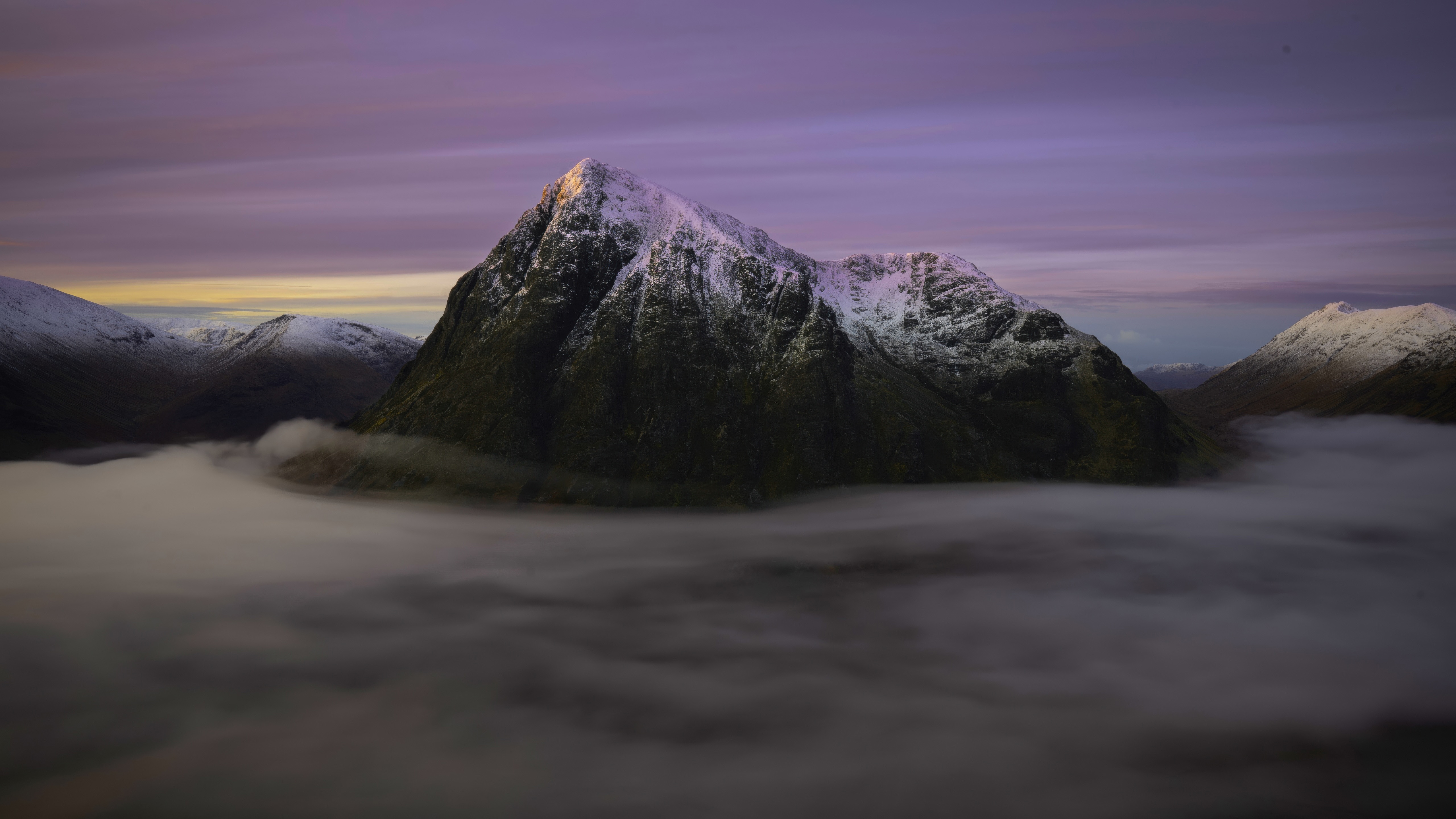 Buachaille Etive Mor mountain in mist at sunrise HD Wallpaper