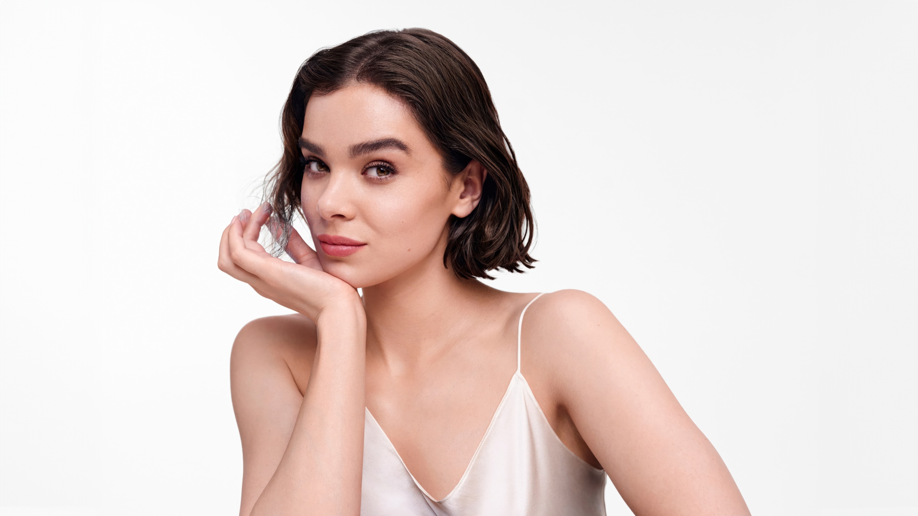 Hailee Steinfeld For Neutrogena Advertisement 2024 HD Wallpaper