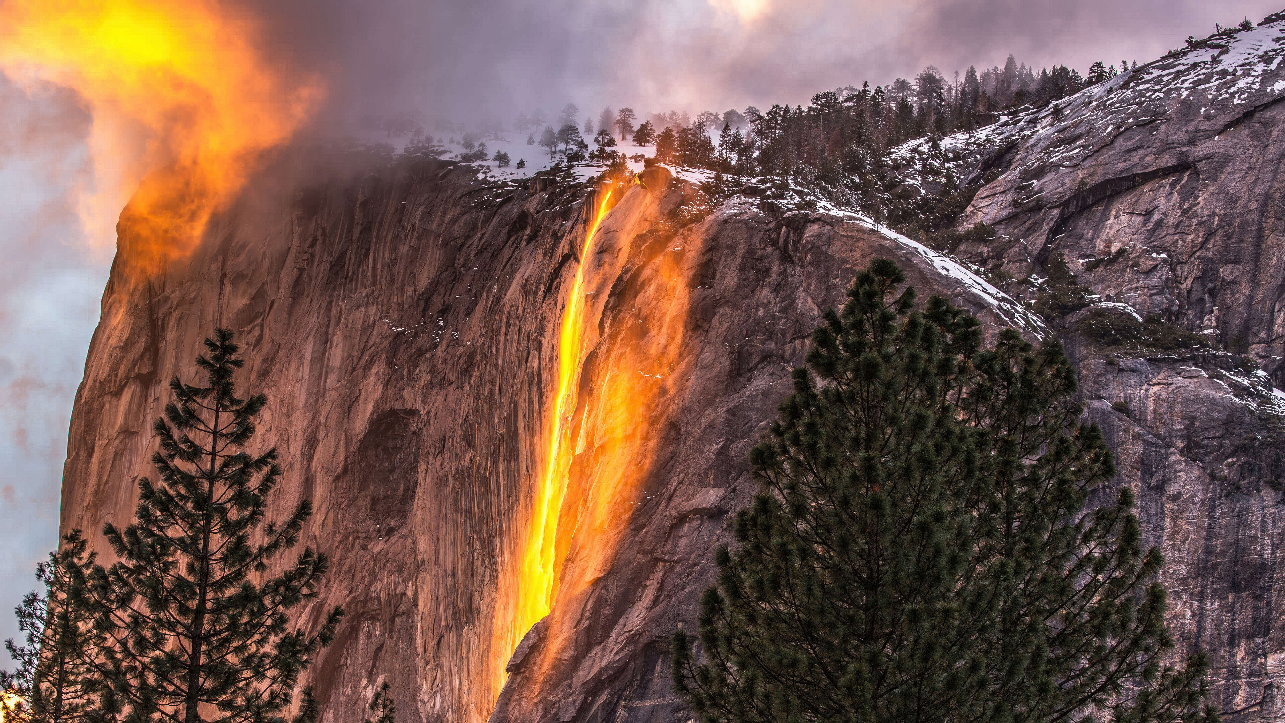 Firefall at Yosemite National Park HD Wallpaper