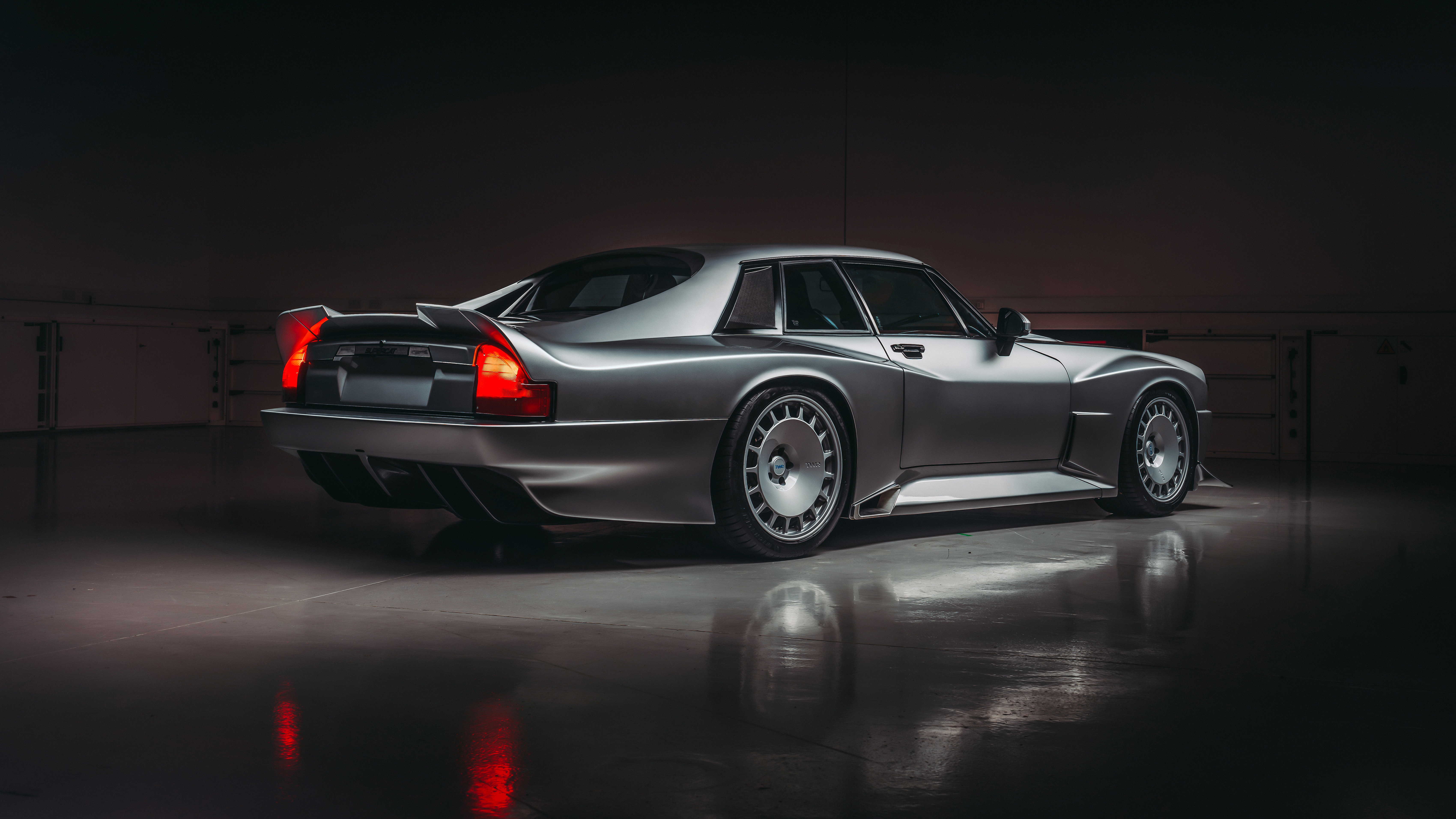 Jaguar XJ-S Supercat HD Wallpaper