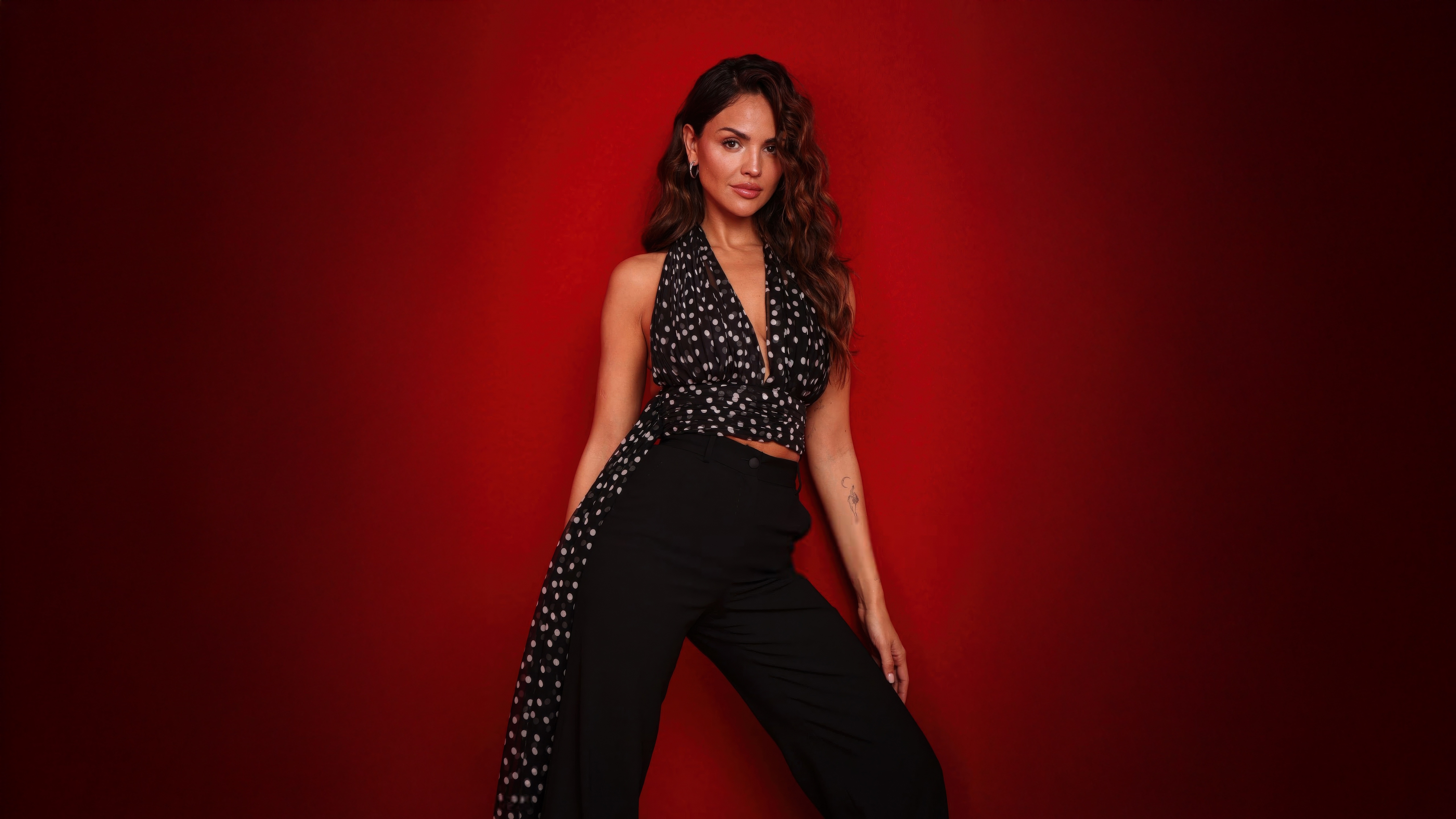 Eiza Gonzalez Poses Against Red Background HD Wallpaper