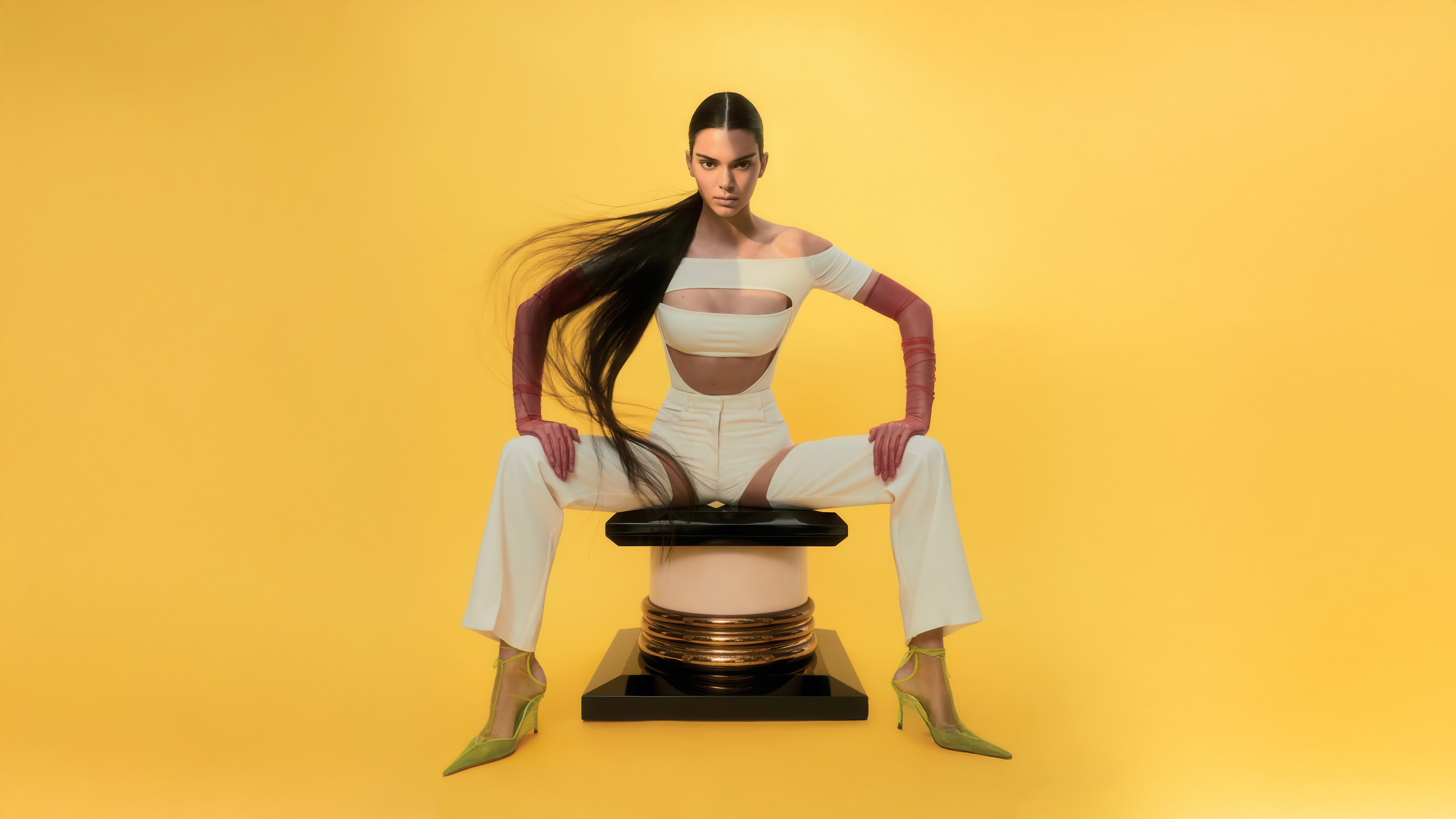 Kendall Jenner for Vogue Hong Kong 2024 HD Wallpaper