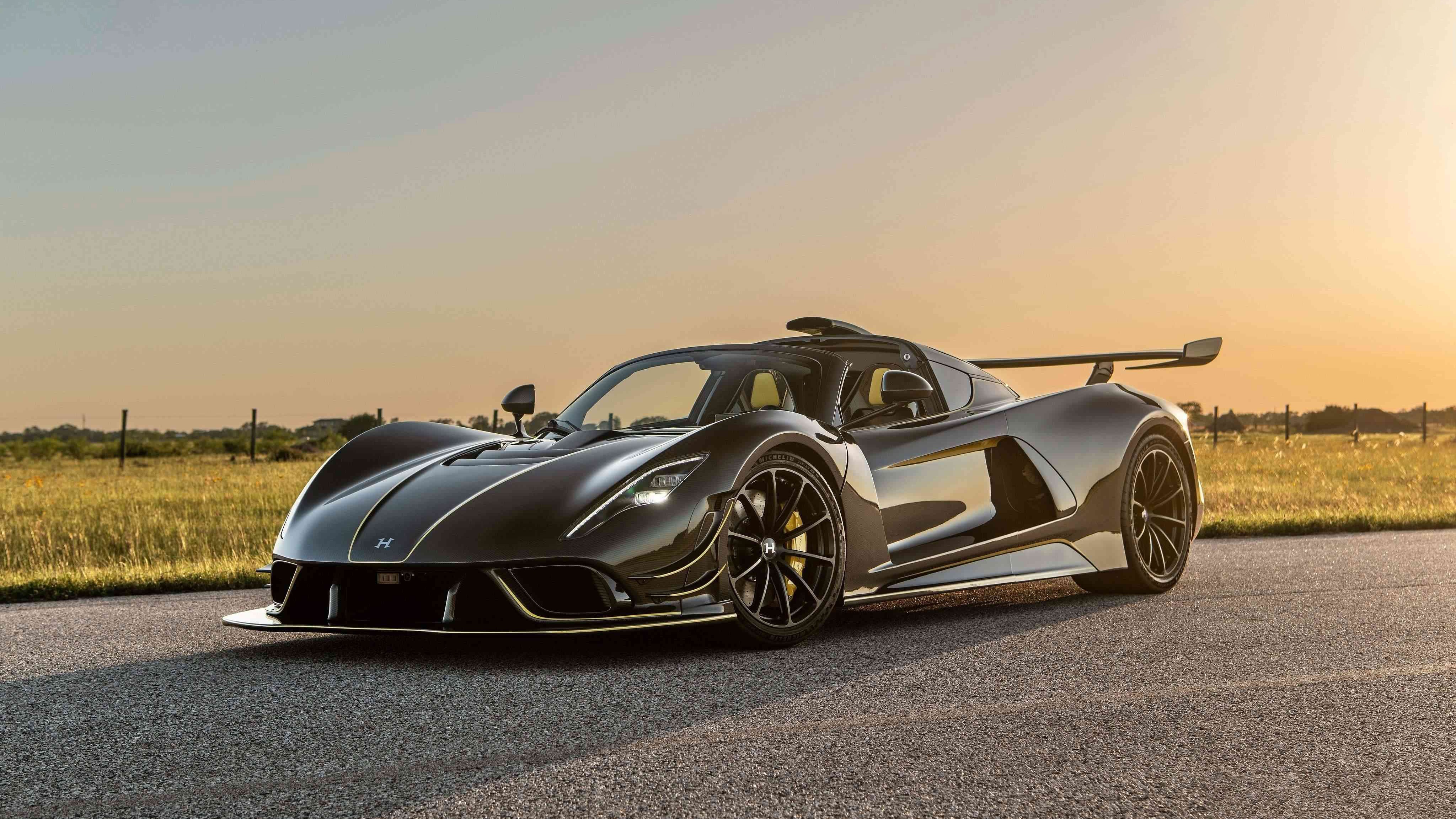 Hennessey Venom F5 Revolution Roadster 2025 HD Wallpaper