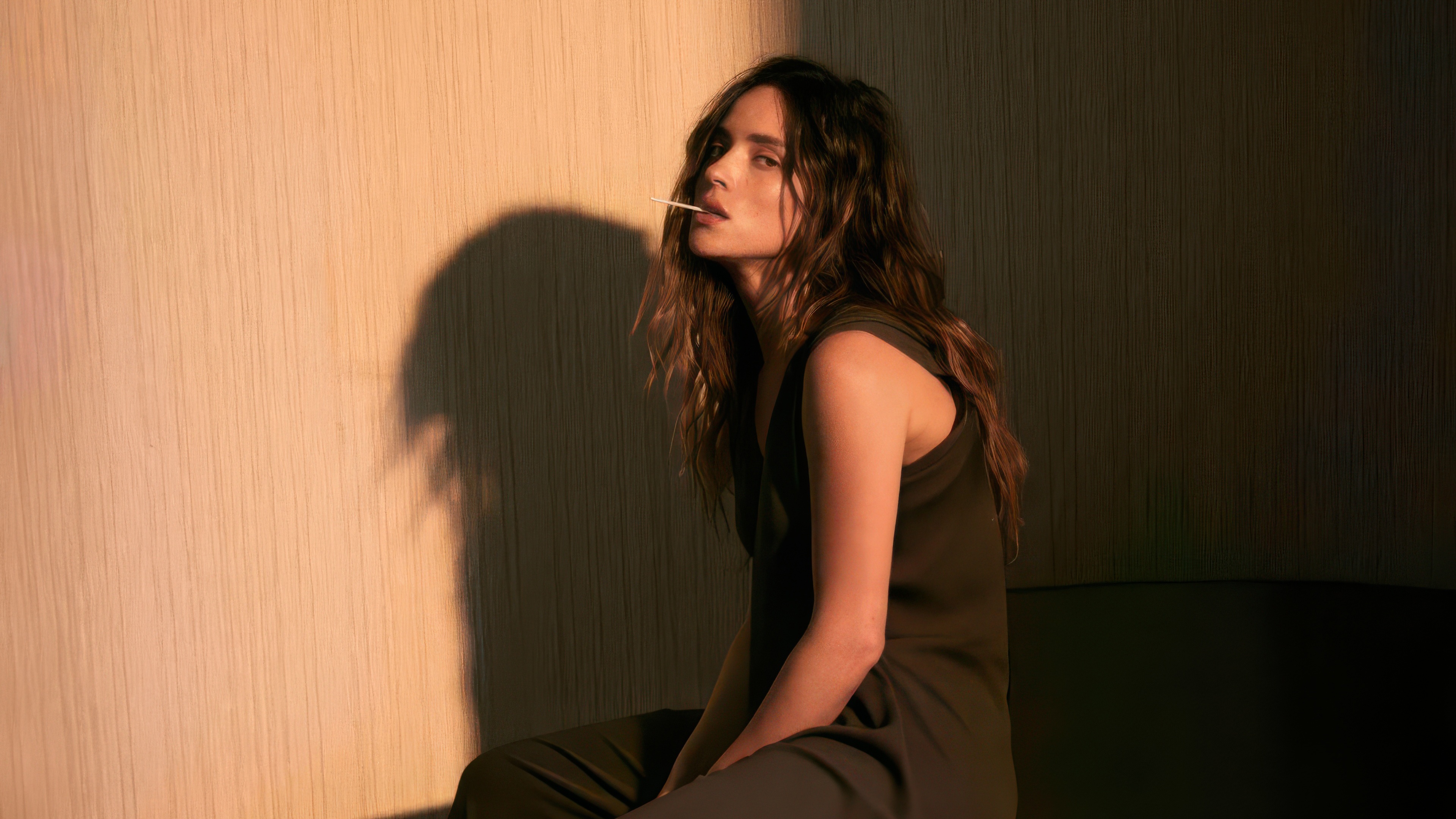 Adria Arjona for Vogue Turkiye HD Wallpaper