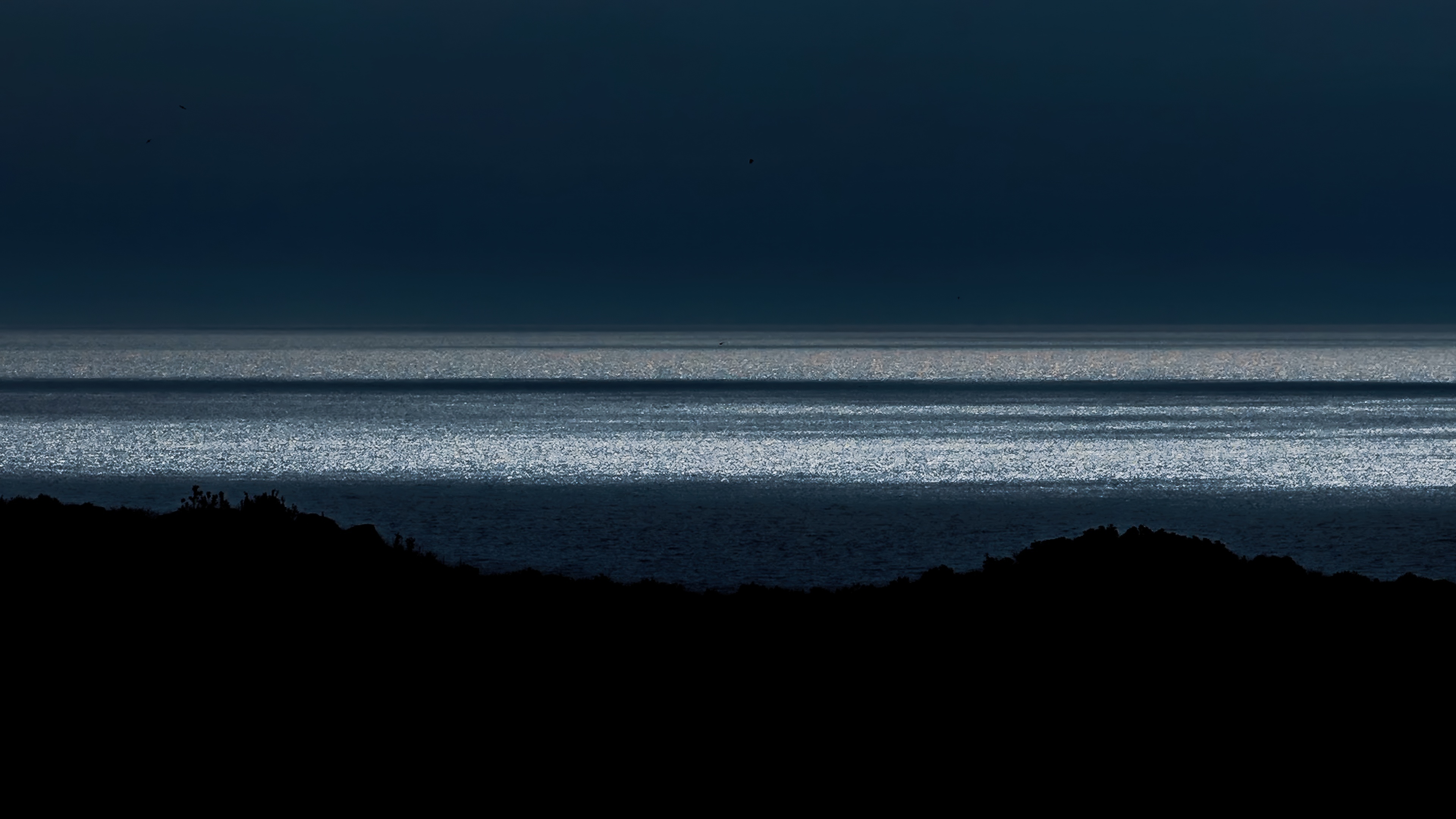 Sunlight on the Mediterranean Sea from South of France HD Wallpaper