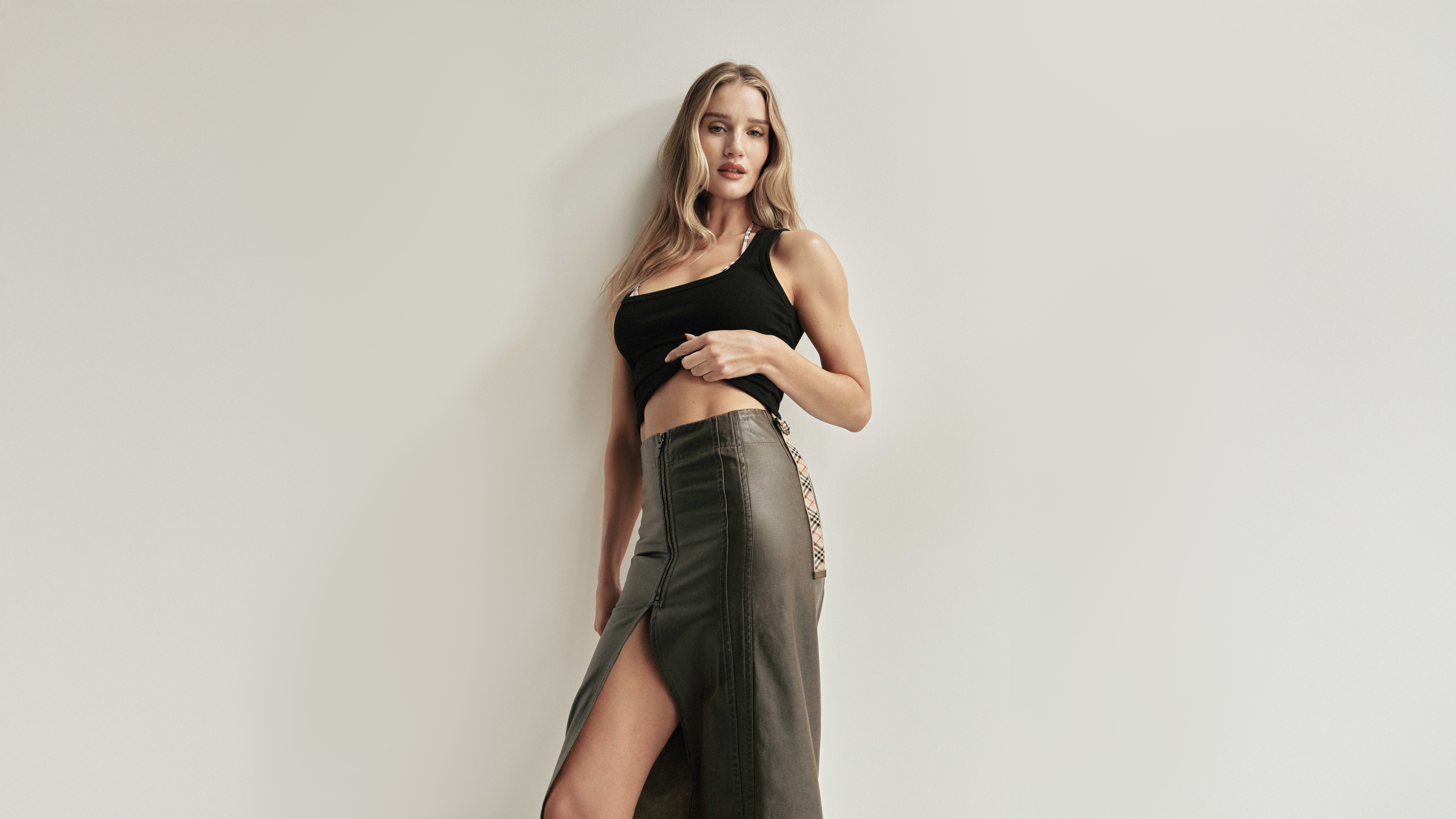 Rosie Huntington Whiteley for The Sunday Times Style HD Wallpaper