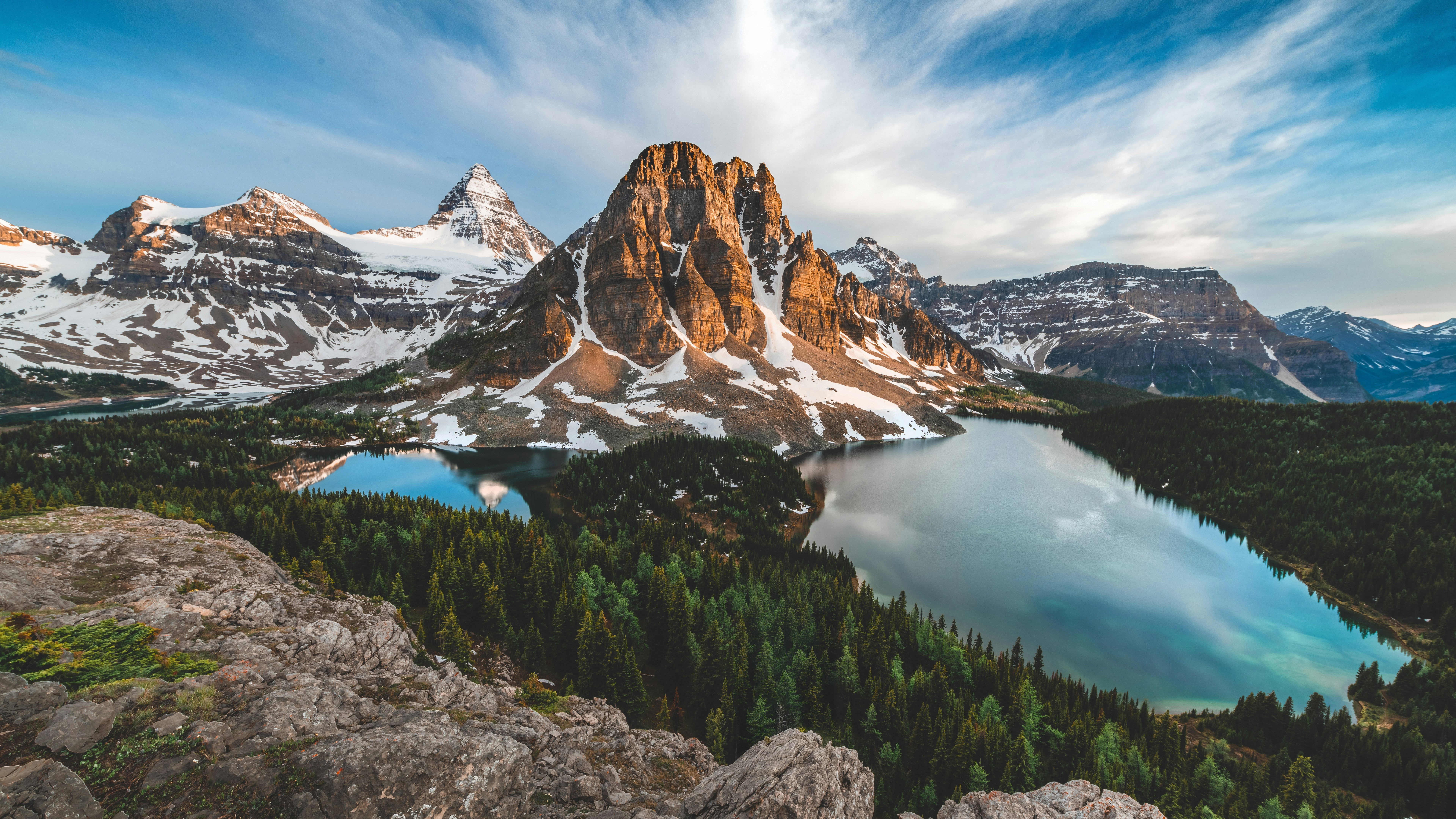 Mount Assiniboine and Lake Magog, British Columbia, Canada HD Wallpaper
