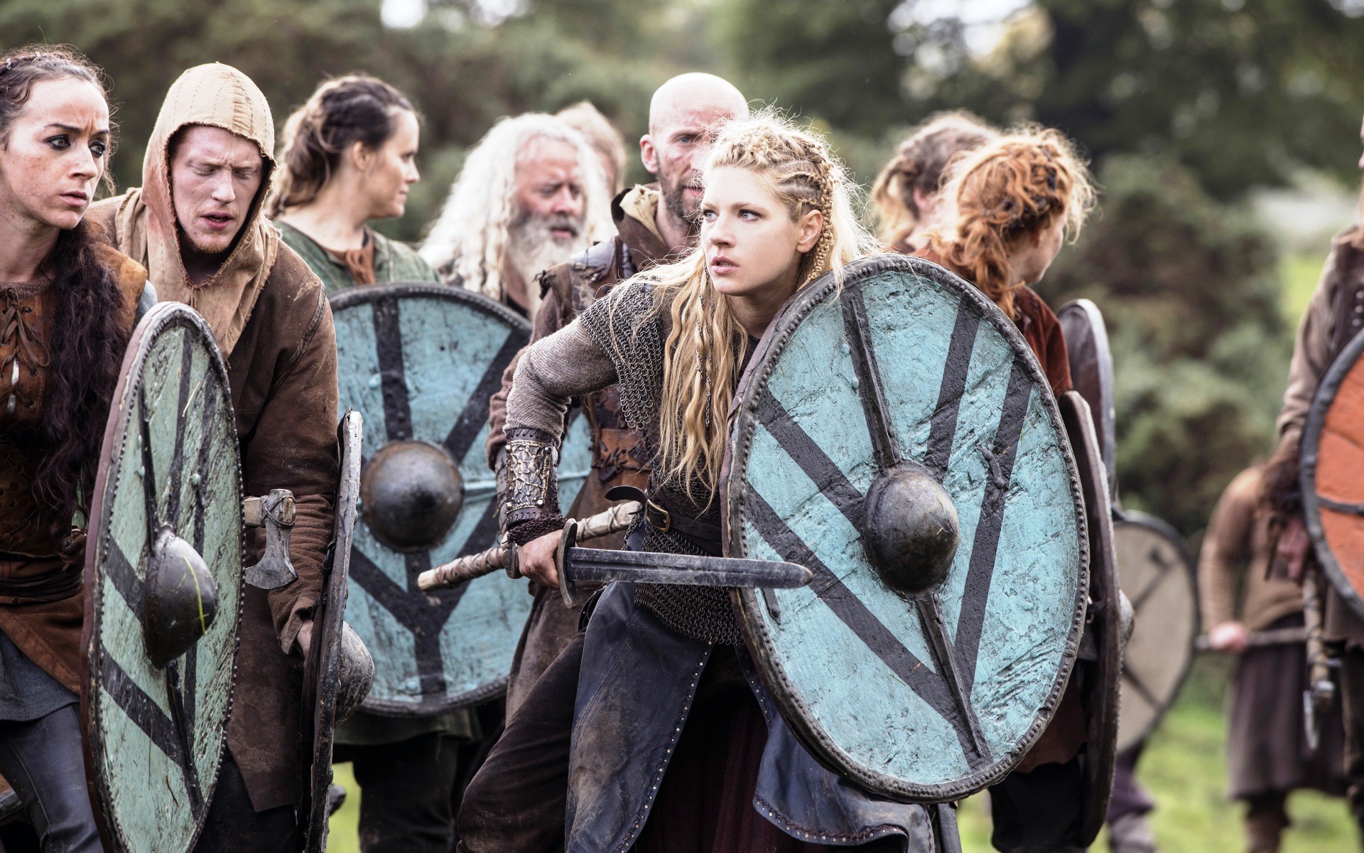 Lagertha and Vikings warriors with shields and swords HD Wallpaper