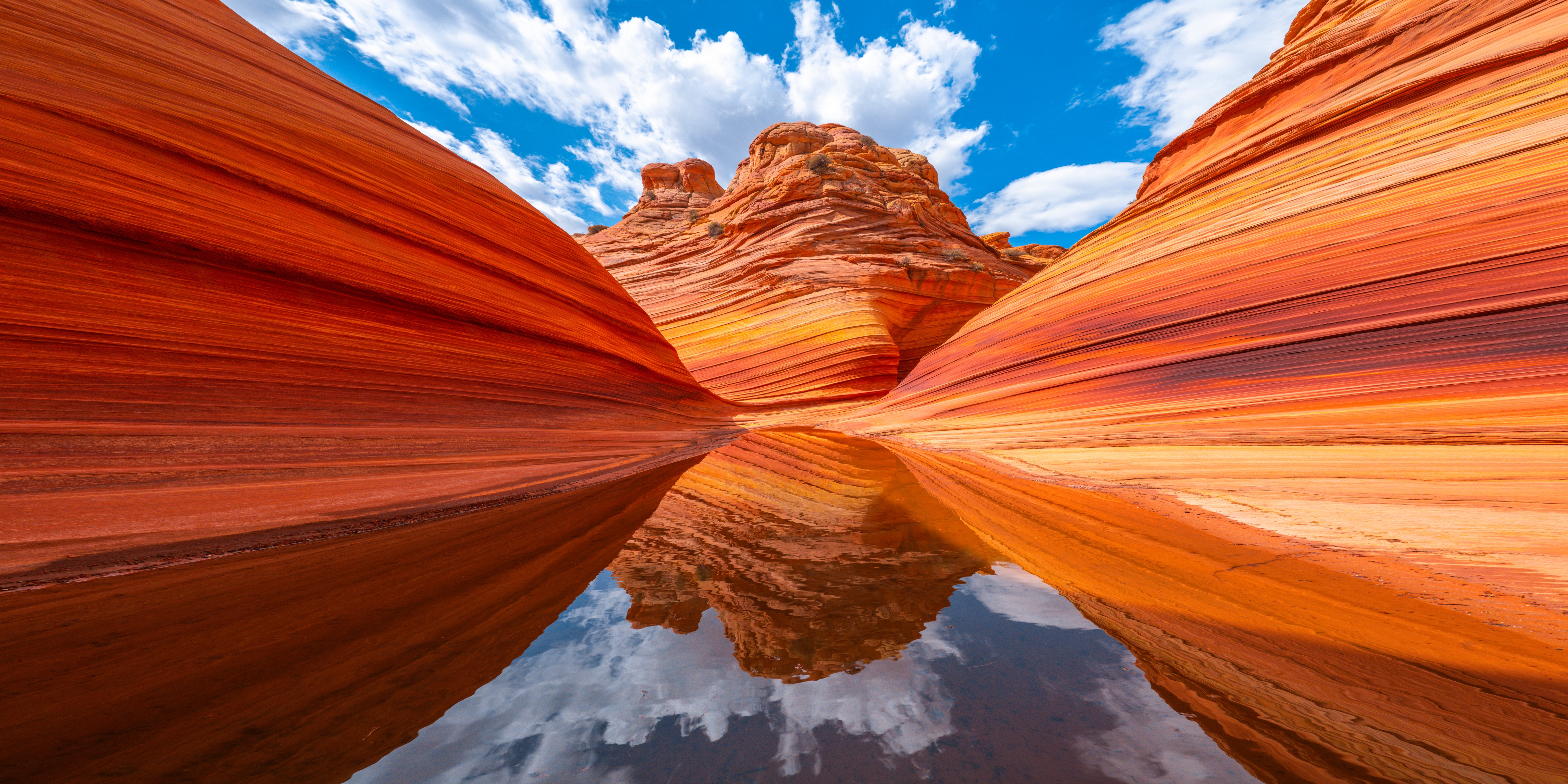 The Wave at Coyote Buttes, Arizona HD Wallpaper