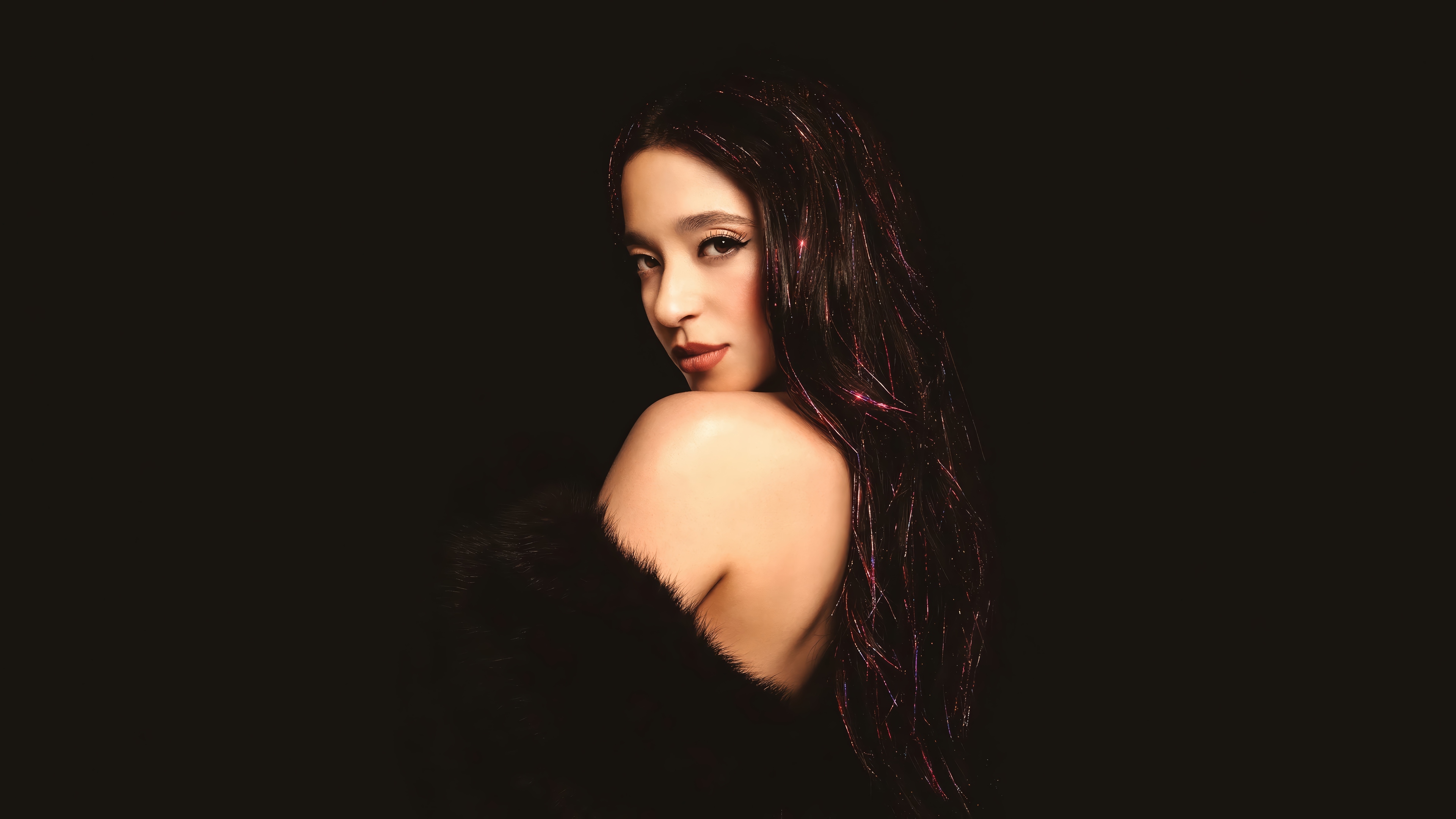 Mikey Madison 4K HD Wallpaper