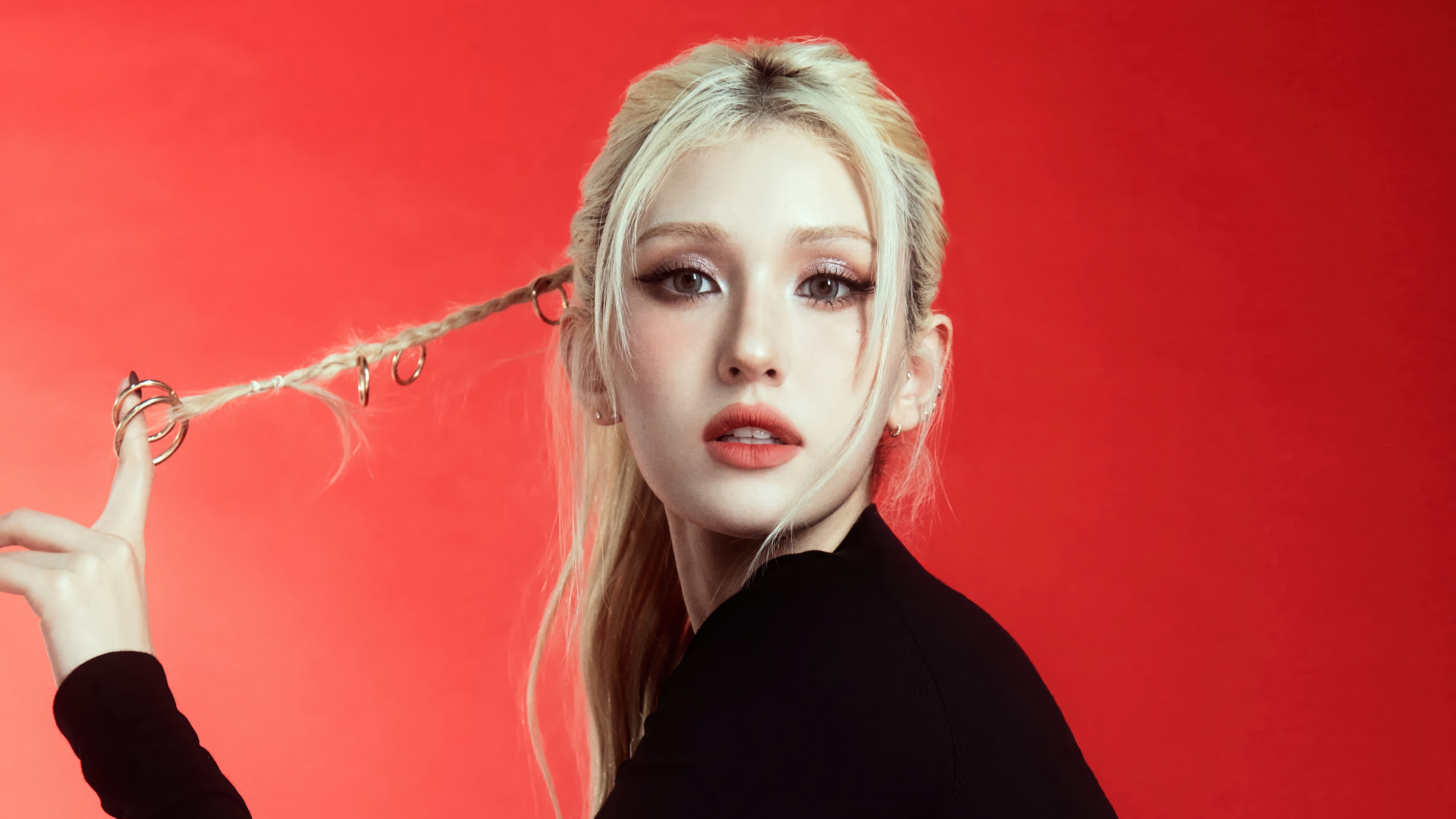 Jeon Somi 4K HD Wallpaper