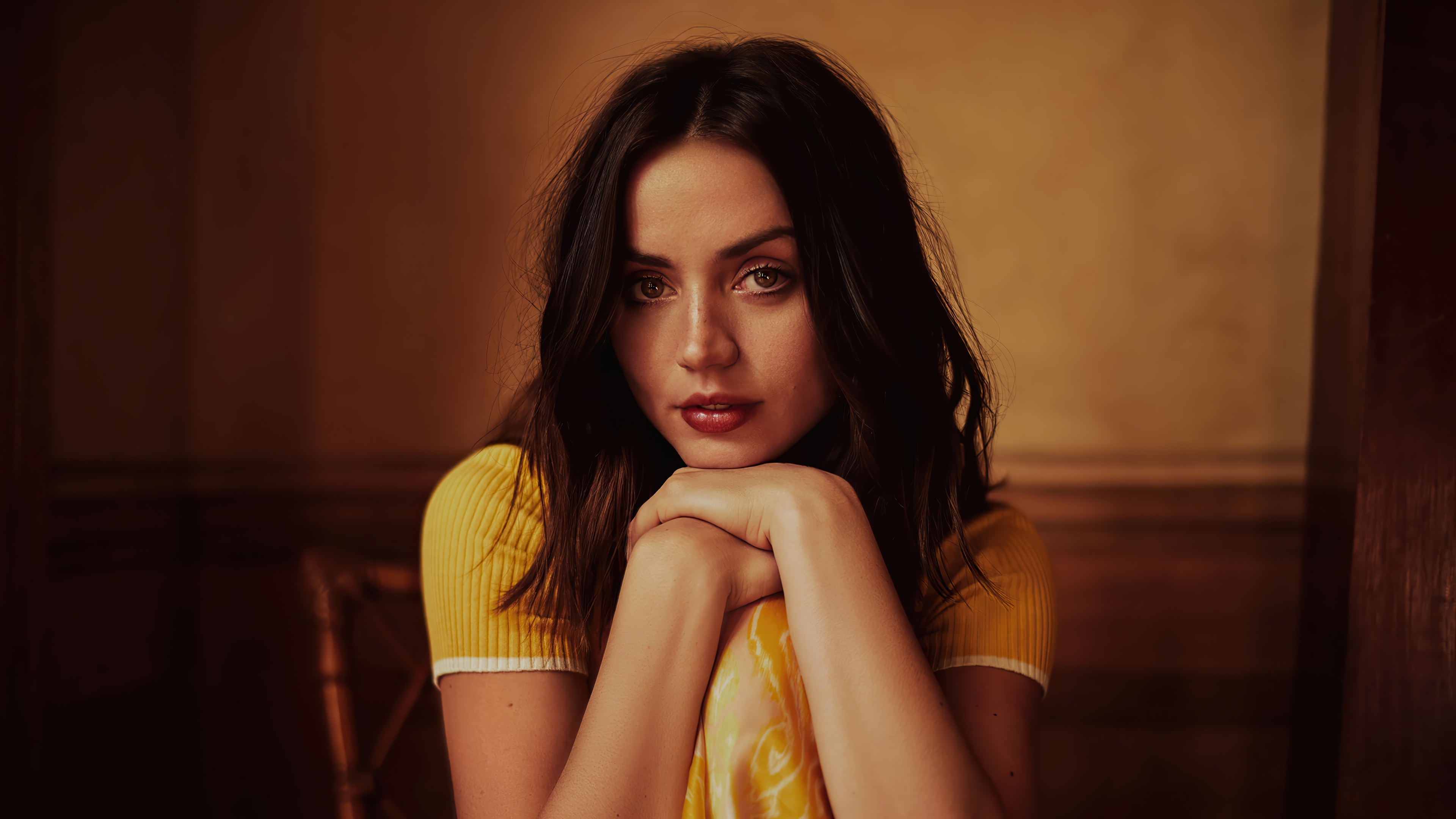 Ana de Armas in yellow top, 4K HD Wallpaper