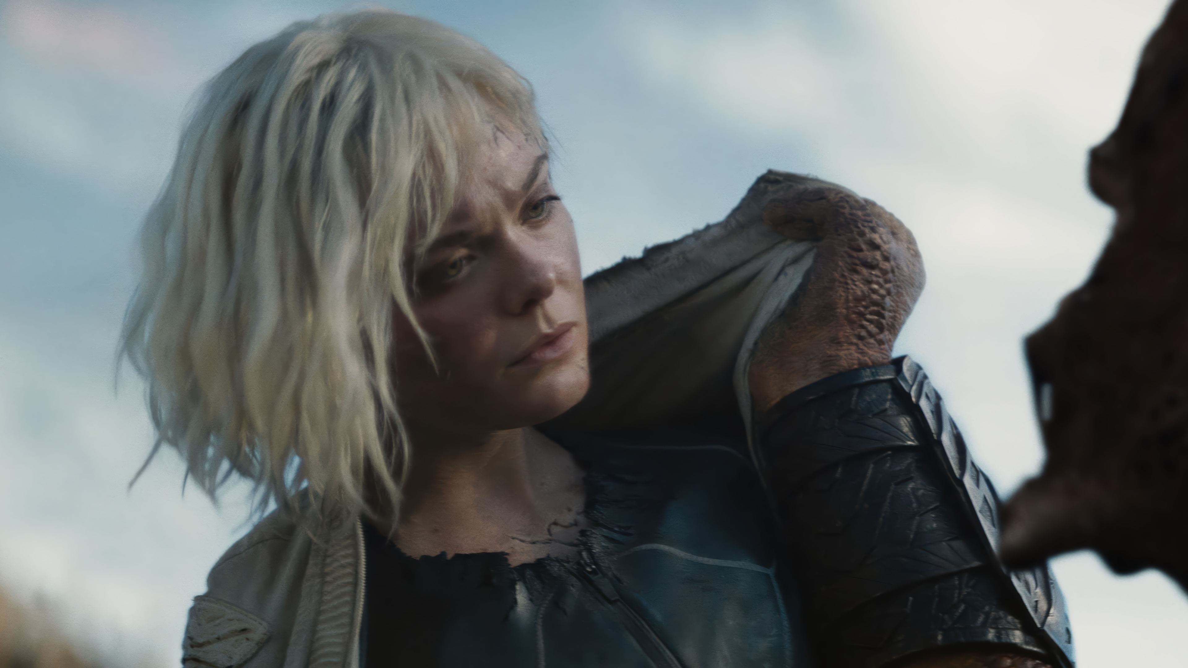 Elle Fanning in Predator: Badlands 4K HD Wallpaper