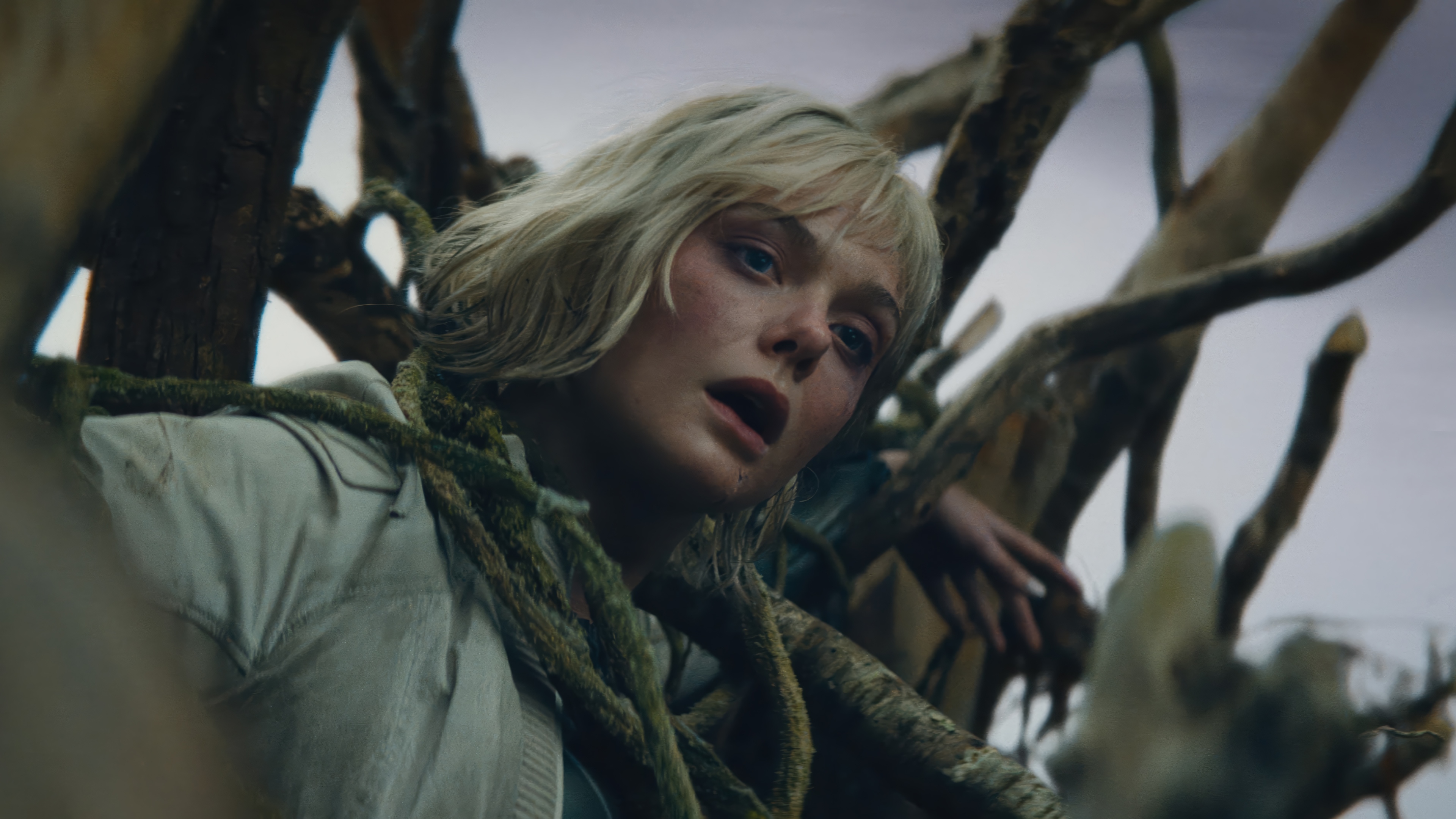 Elle Fanning in Predator: Badlands 4K HD Wallpaper