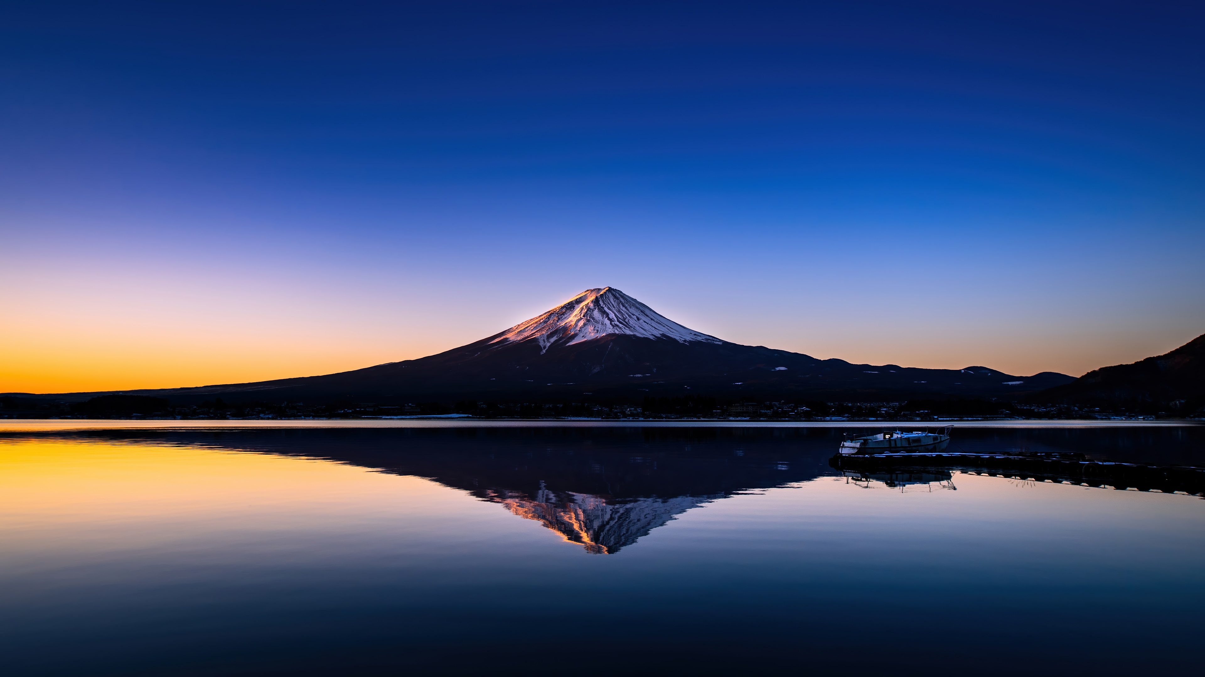 Mount Fuji Reflection at Sunrise 4K HD Wallpaper