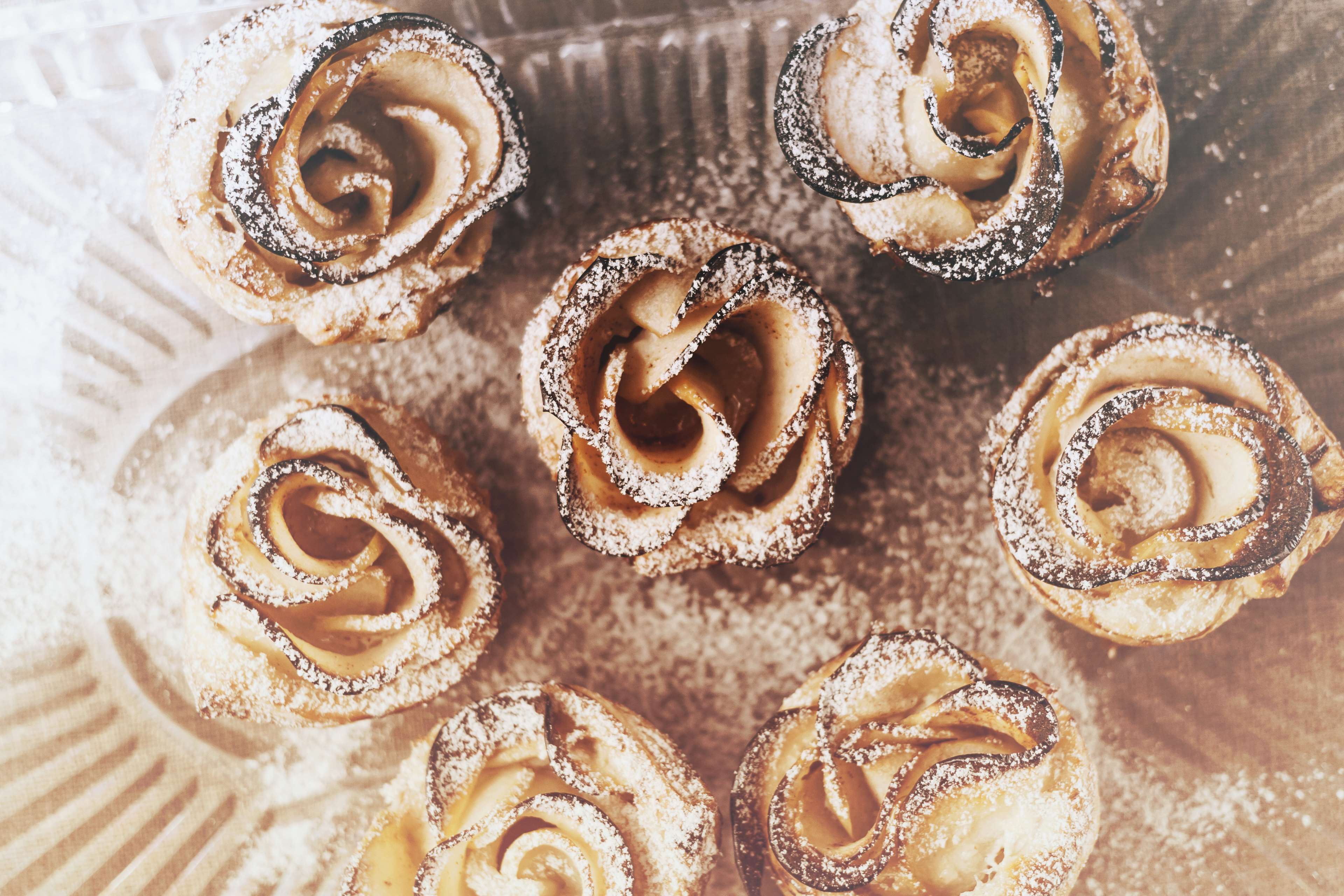 Apple Rose Pastries with Powdered Sugar HD Wallpaper