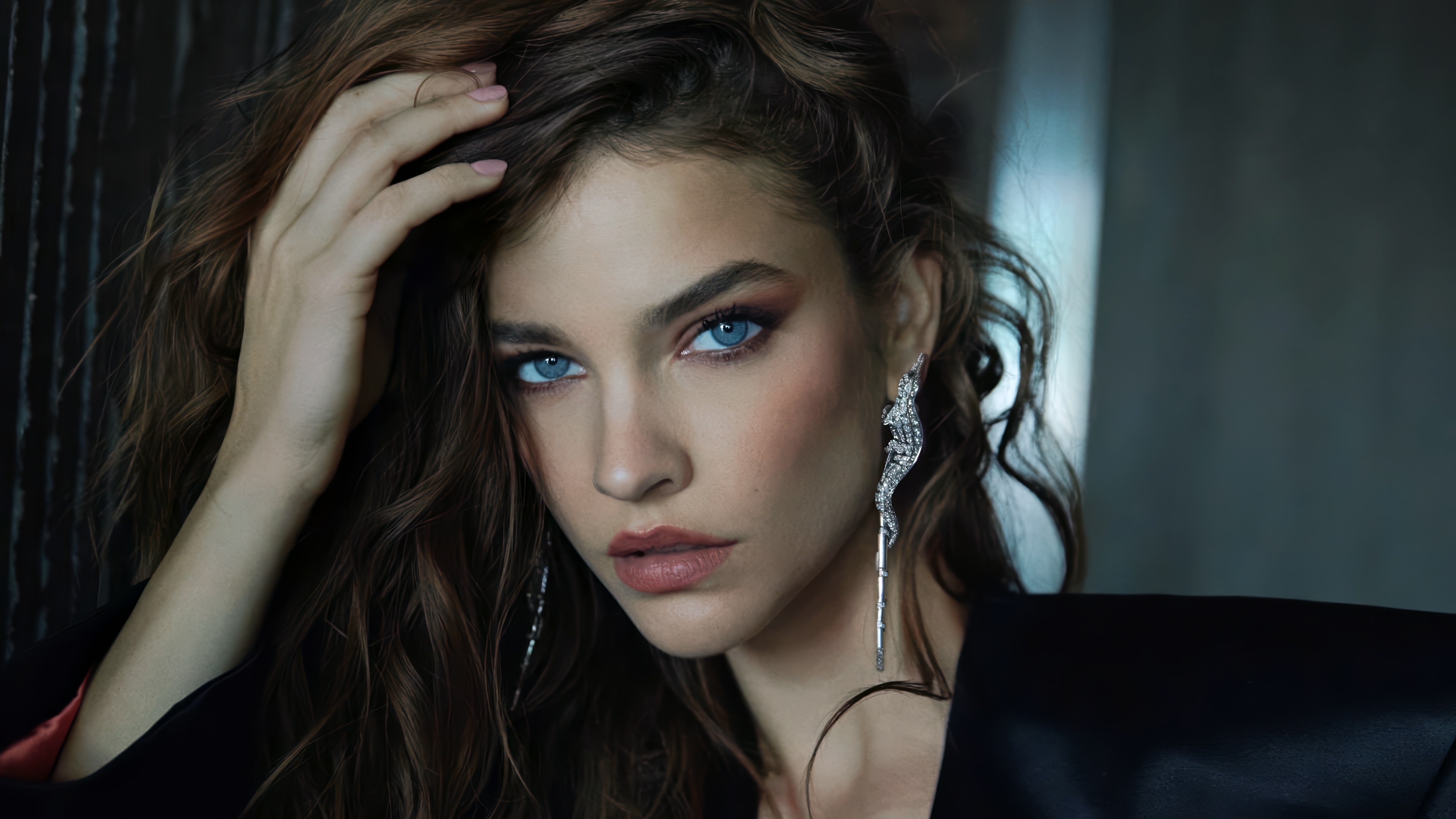 Barbara Palvin in 4K HD Wallpaper