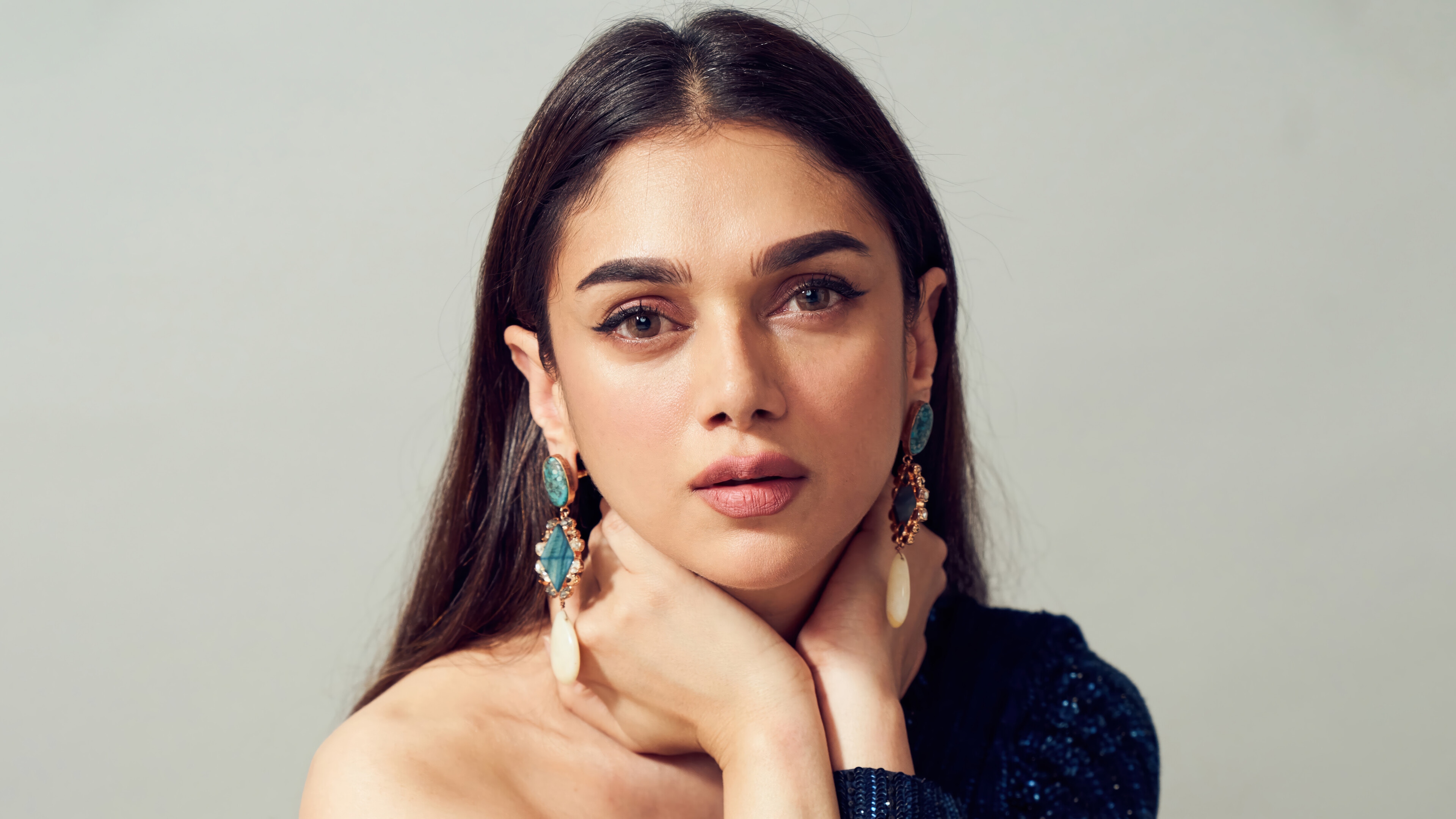 Aditi Rao Hydari in 4K HD Wallpaper