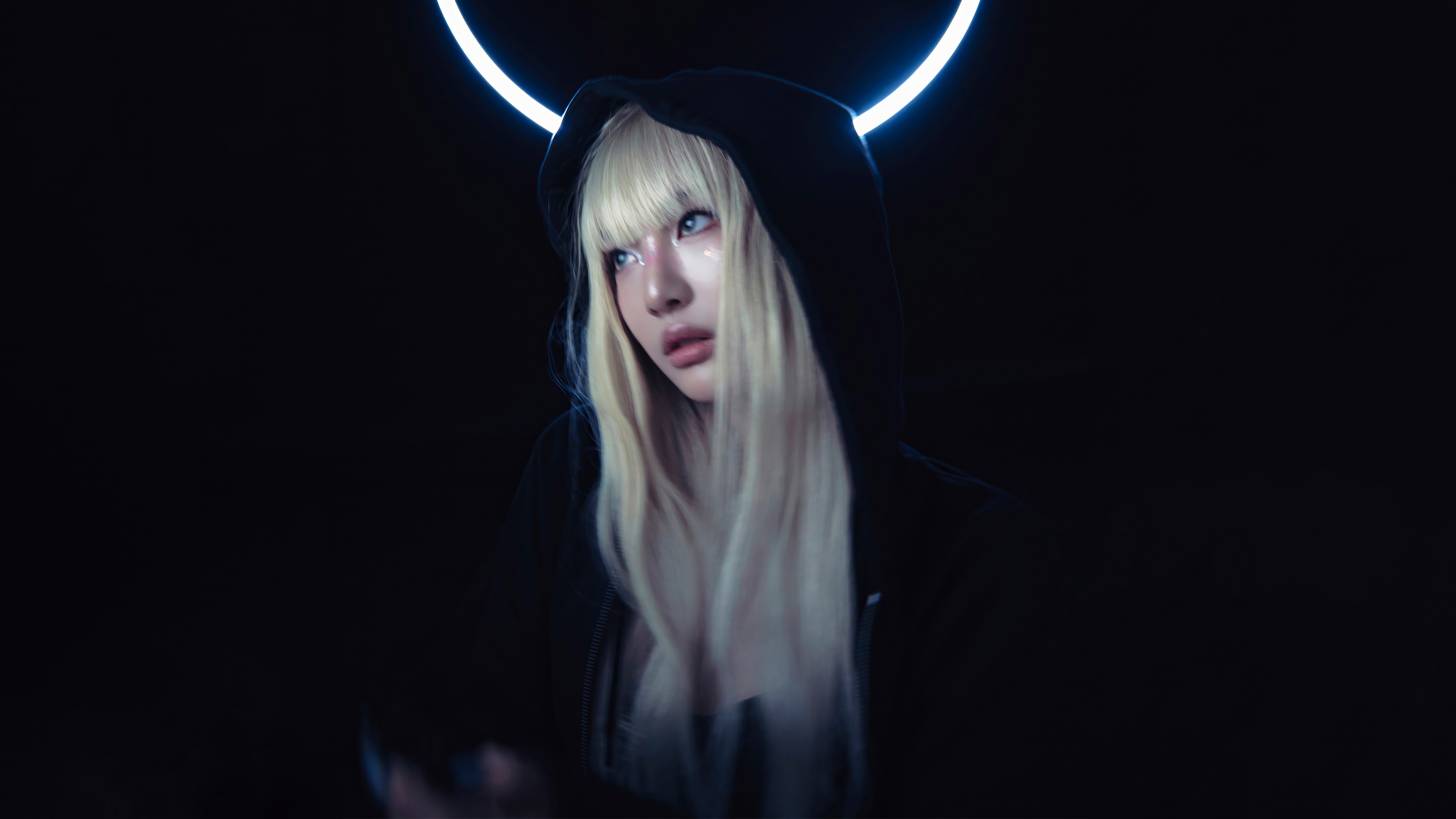 Ningning from Aespa with a neon halo HD Wallpaper