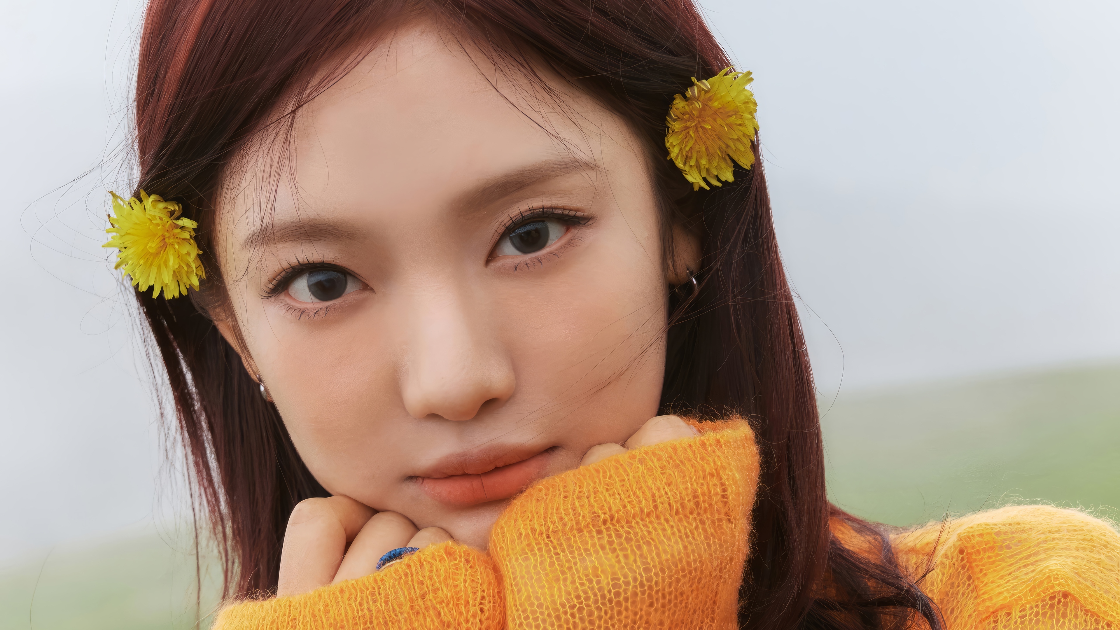 Ningning from Aespa with yellow flowers in her hair HD Wallpaper