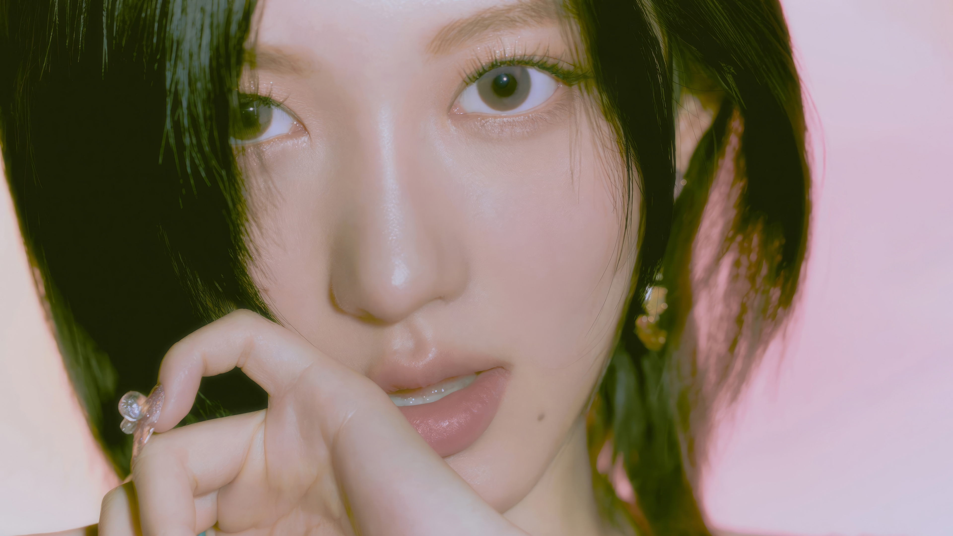 Gaeul from IVE in 4K HD Wallpaper