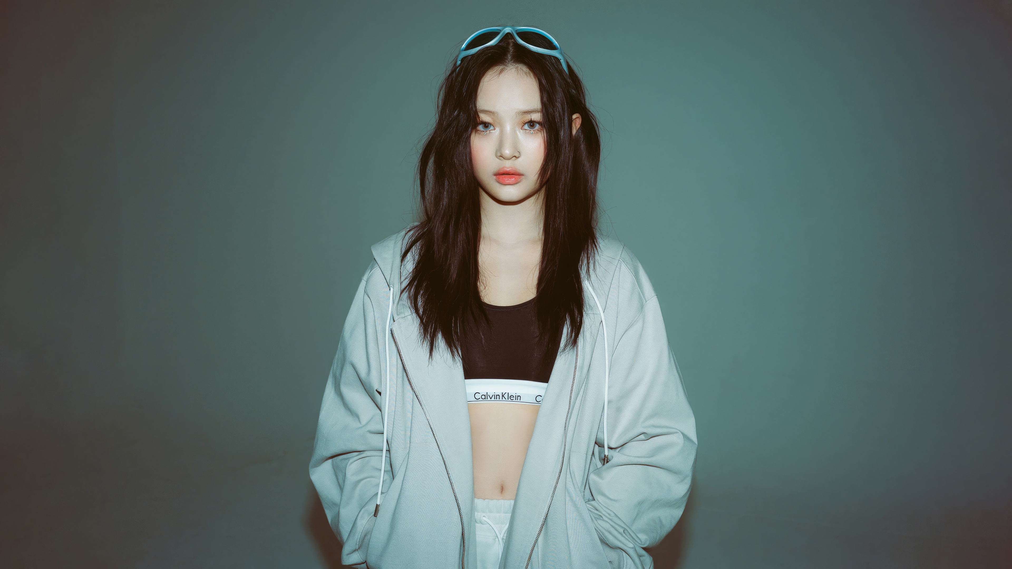 Hanni from NewJeans wearing Calvin Klein HD Wallpaper