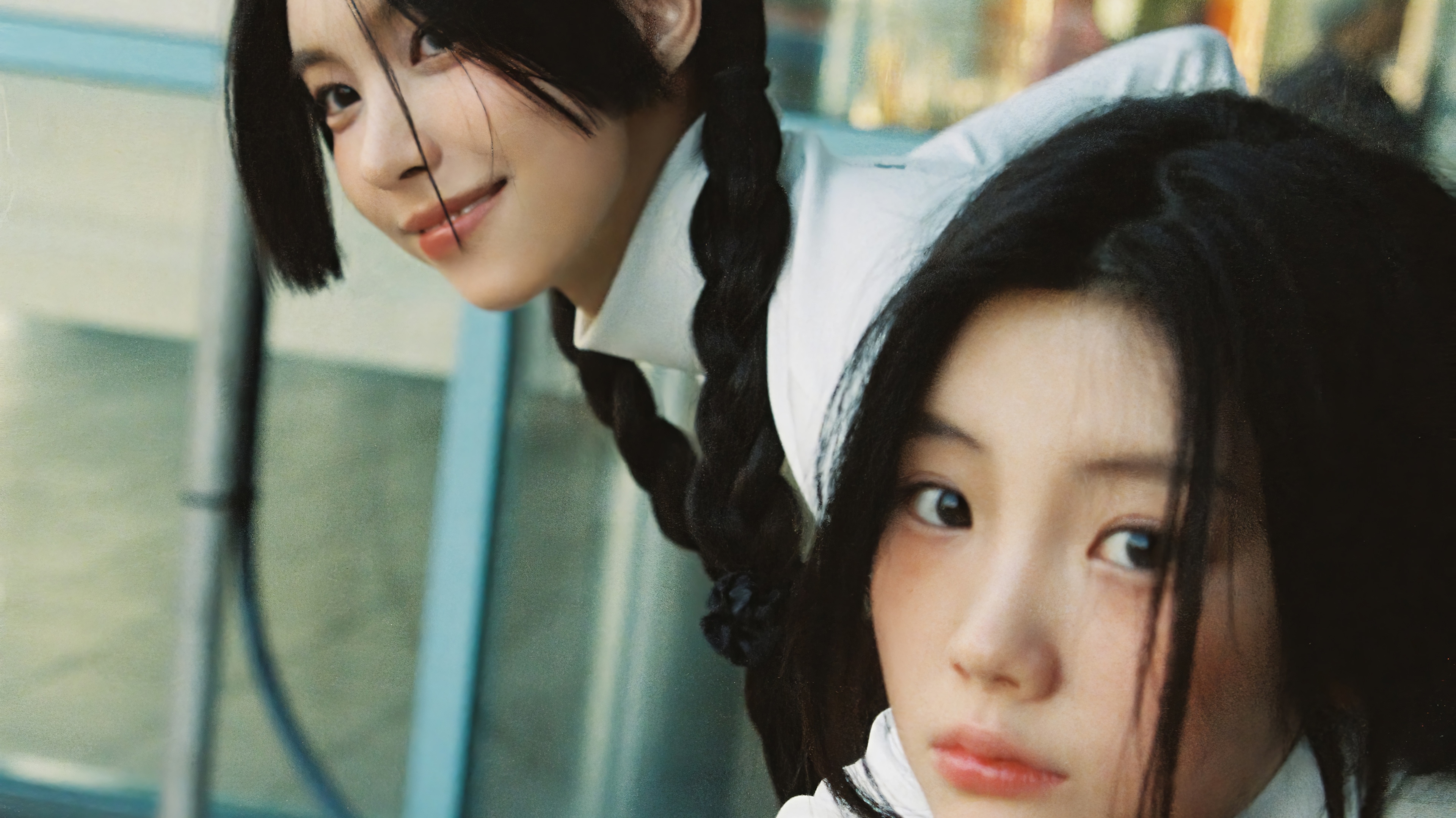 ILLIT's Wonhee and Iroha in 4K HD Wallpaper