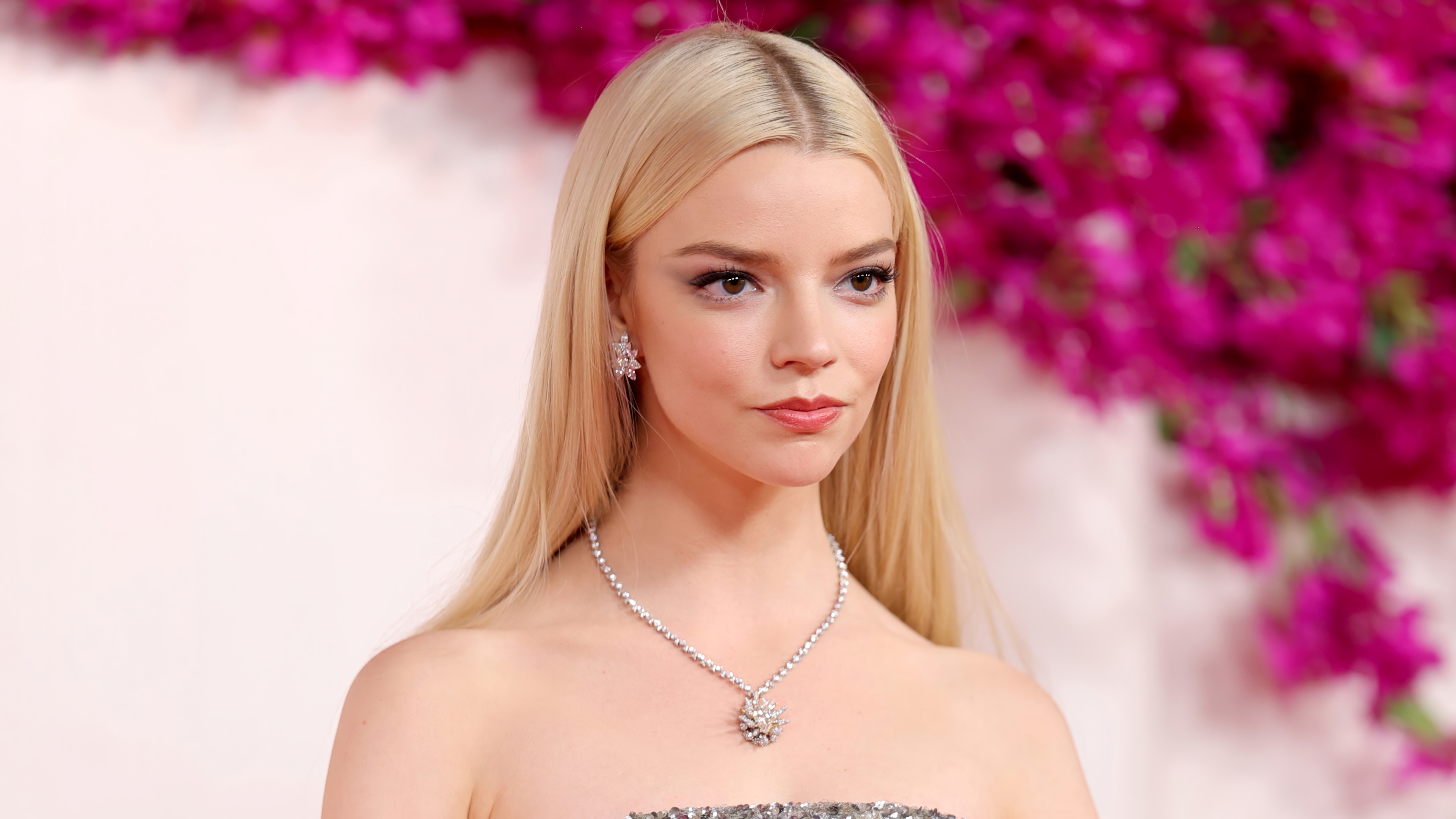Anya Taylor-Joy at the Oscars 4K HD Wallpaper