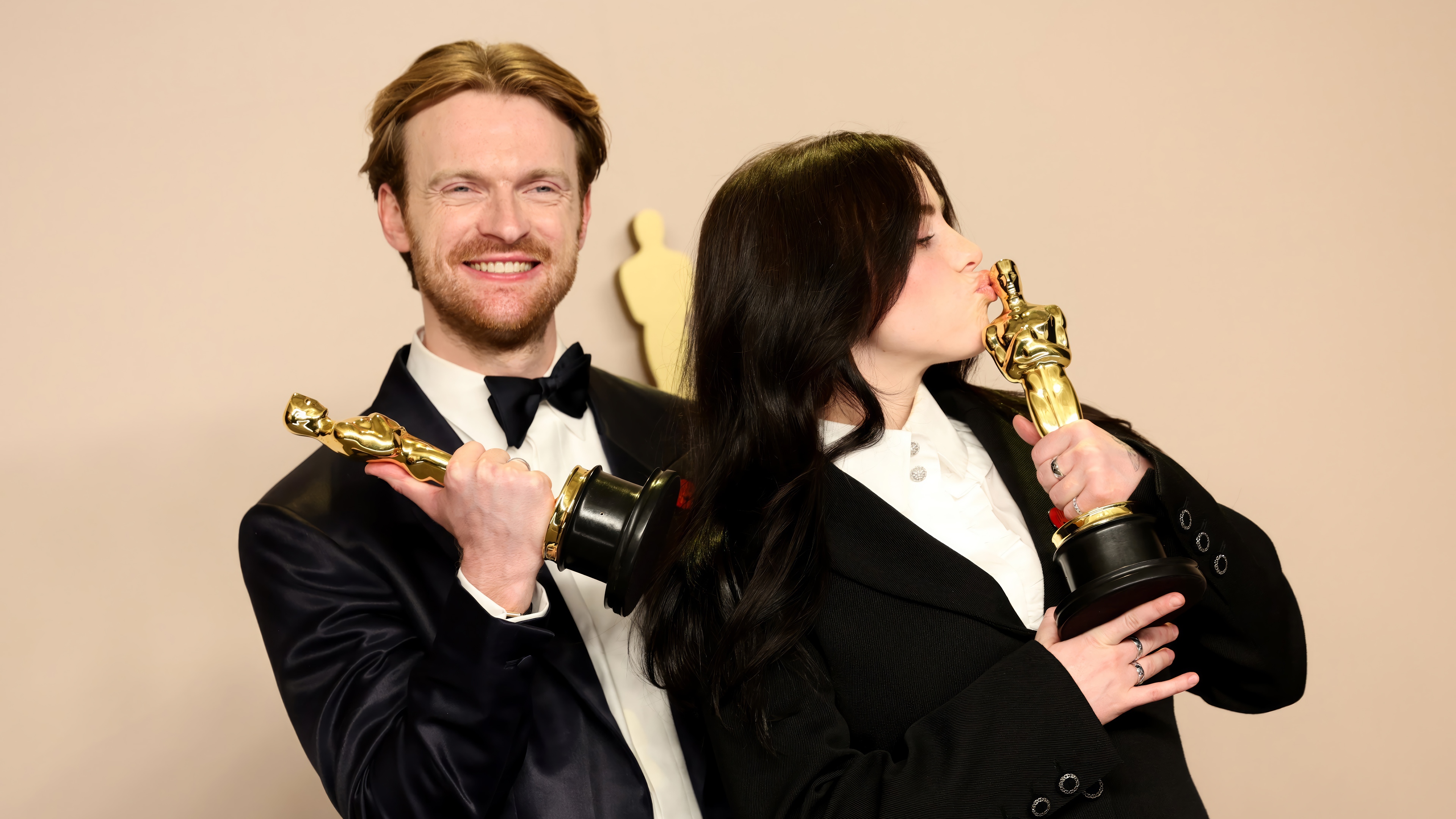 Billie Eilish and Finneas with Oscars HD Wallpaper