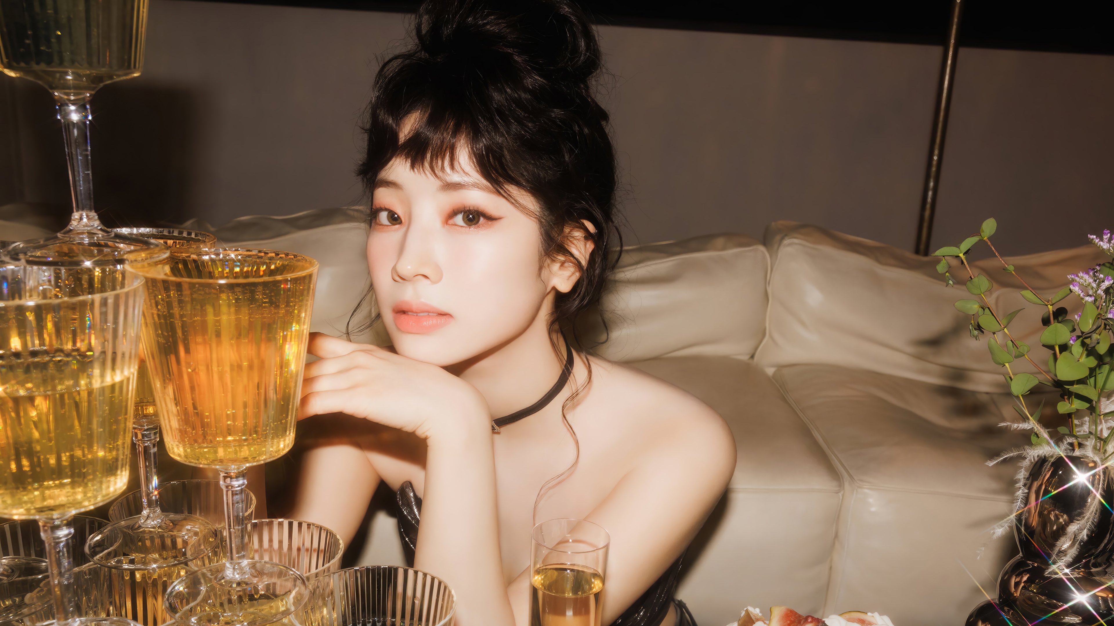 Dahyun from TWICE with champagne glasses HD Wallpaper