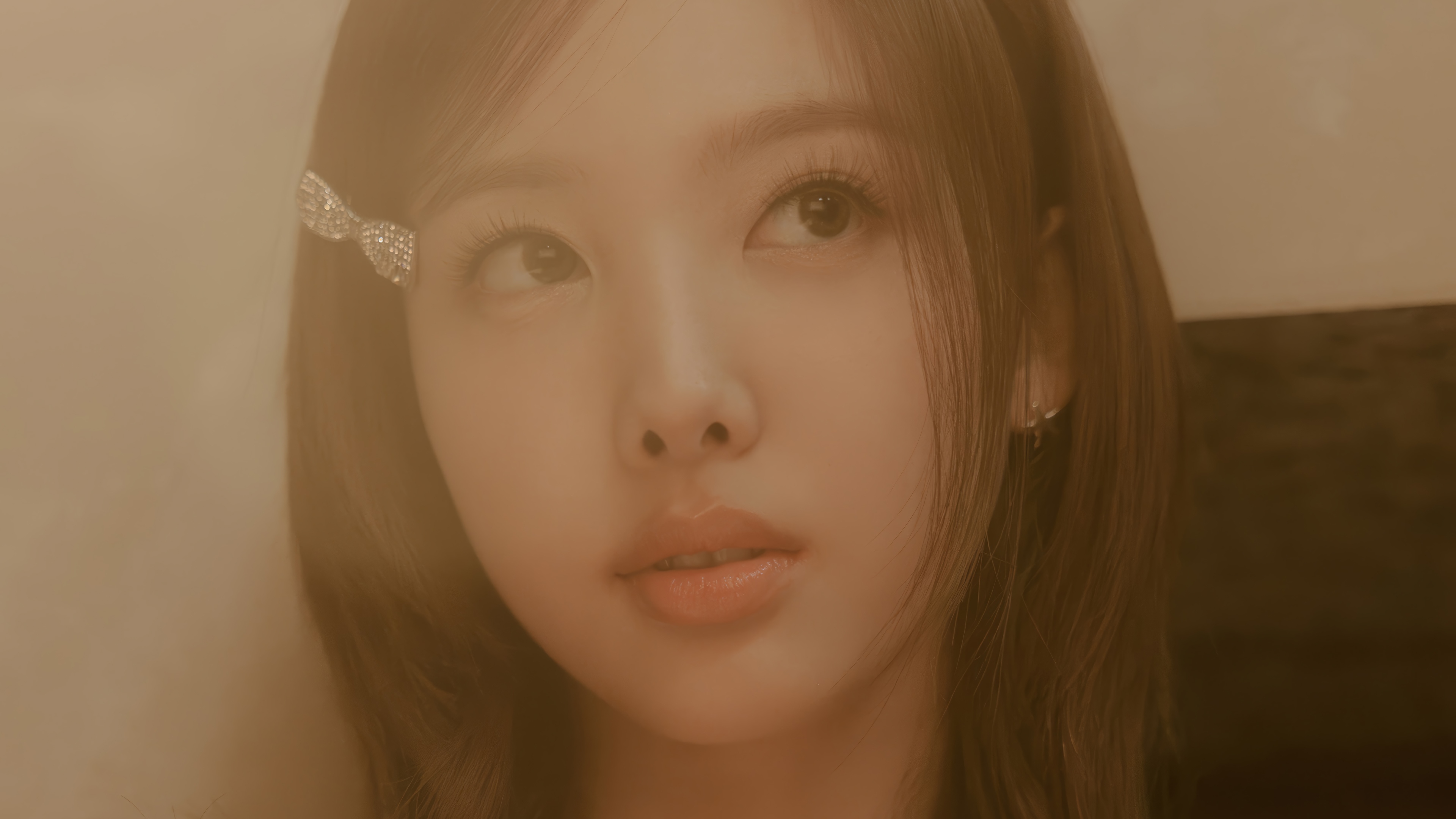 Nayeon from TWICE with a sparkly hair clip HD Wallpaper