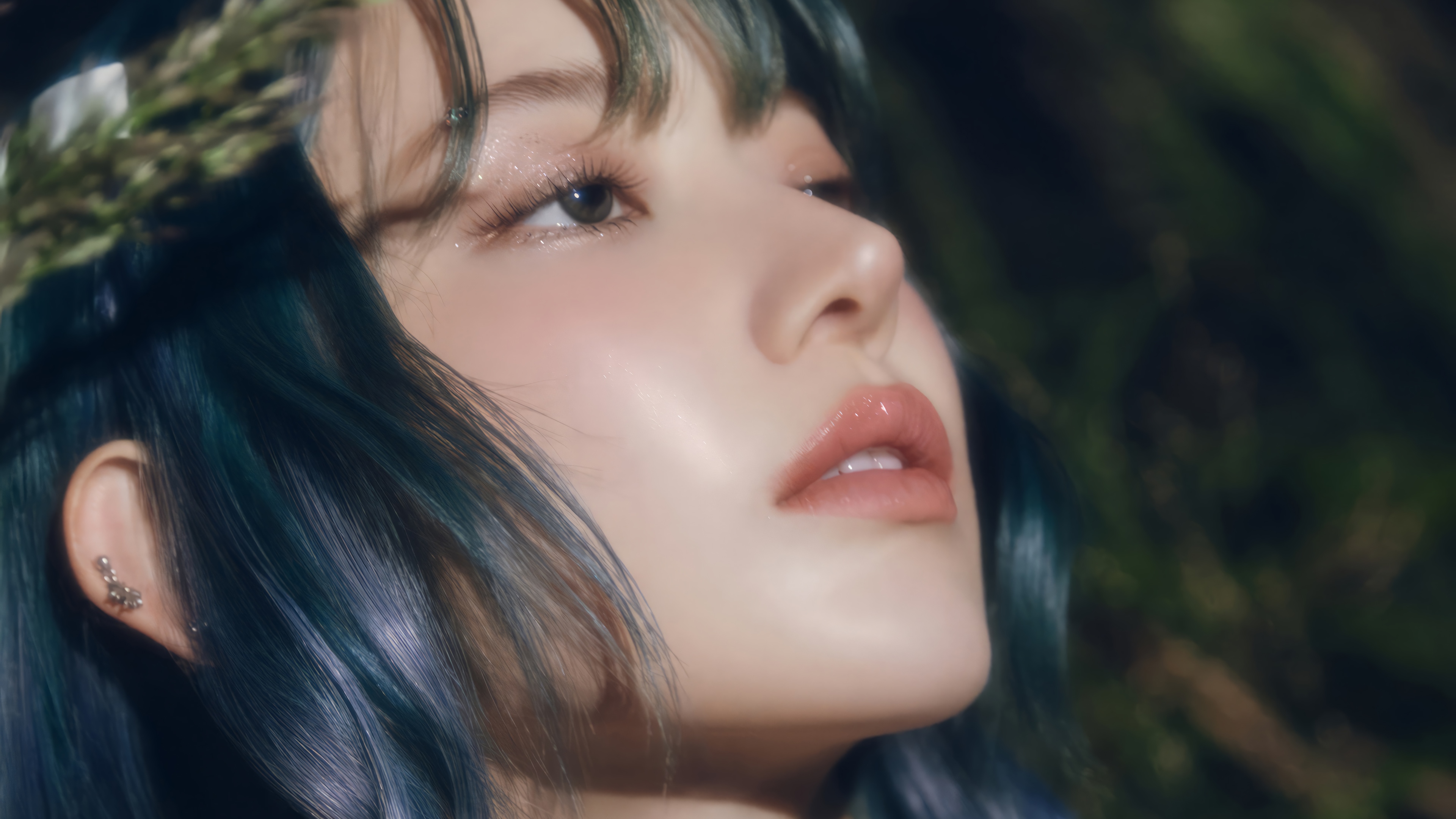 Sakura from LE SSERAFIM in 4K HD Wallpaper