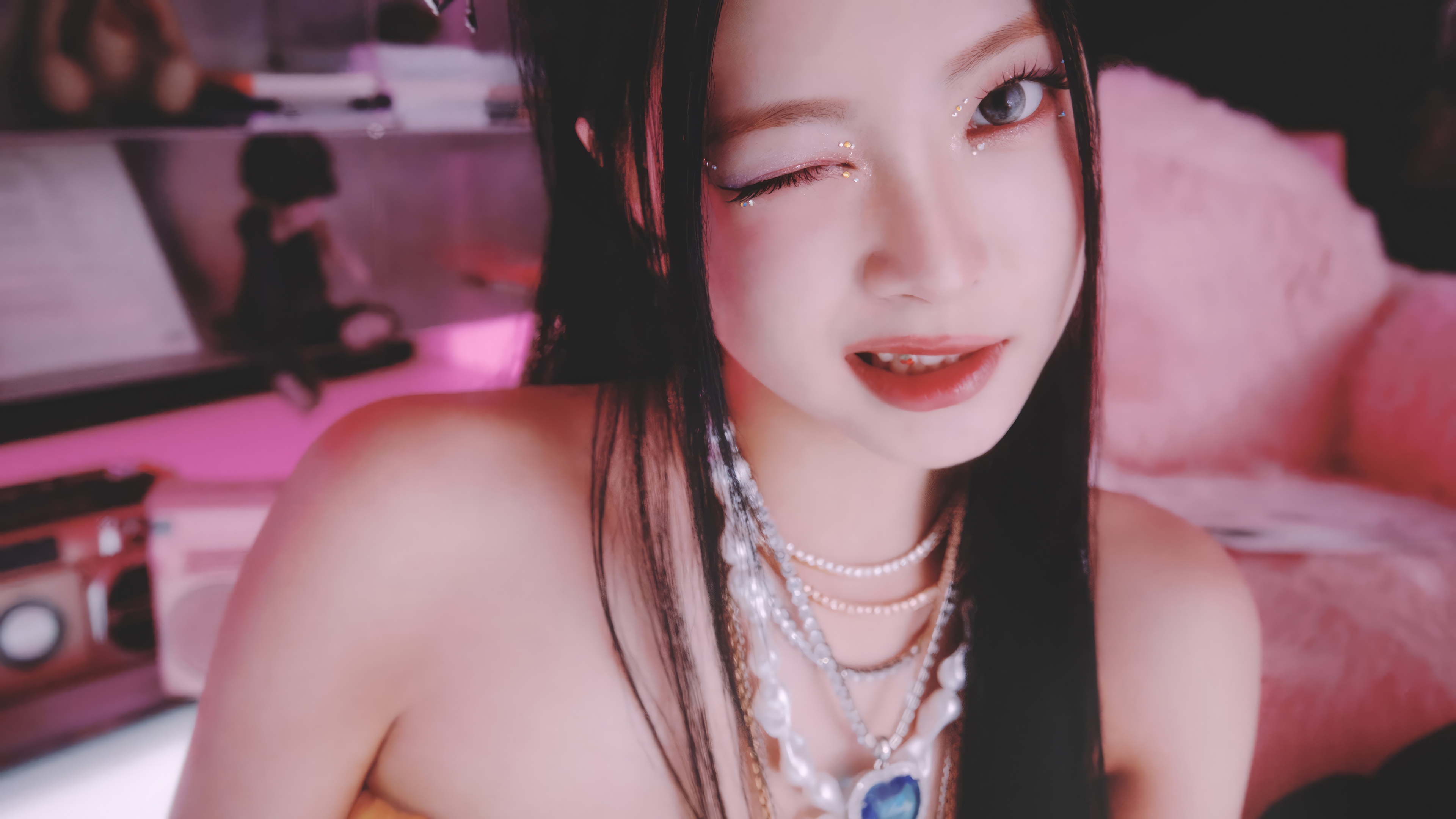 LE SSERAFIM Eunchae in 4K HD Wallpaper