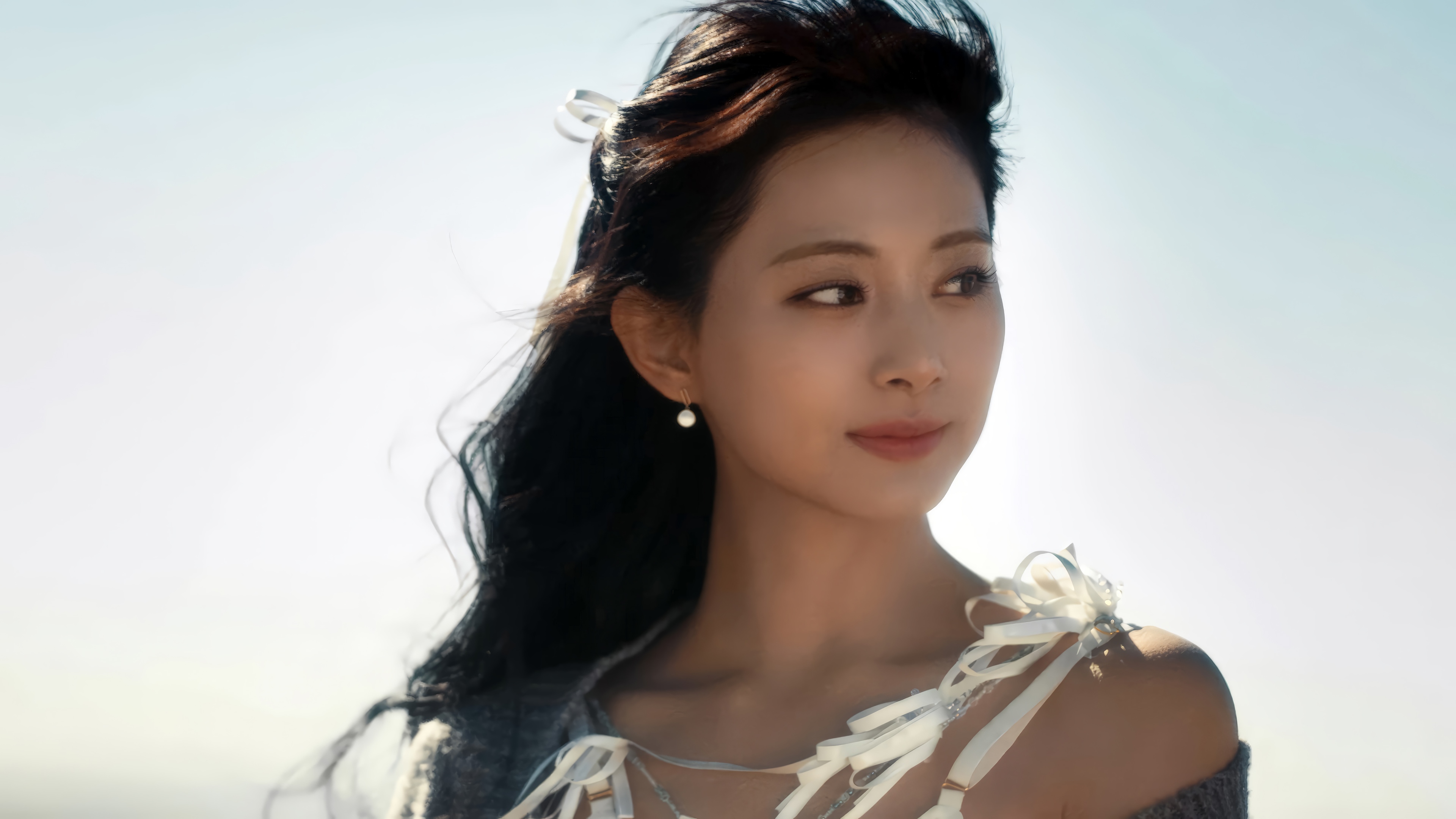 Tzuyu from TWICE in 4K HD Wallpaper