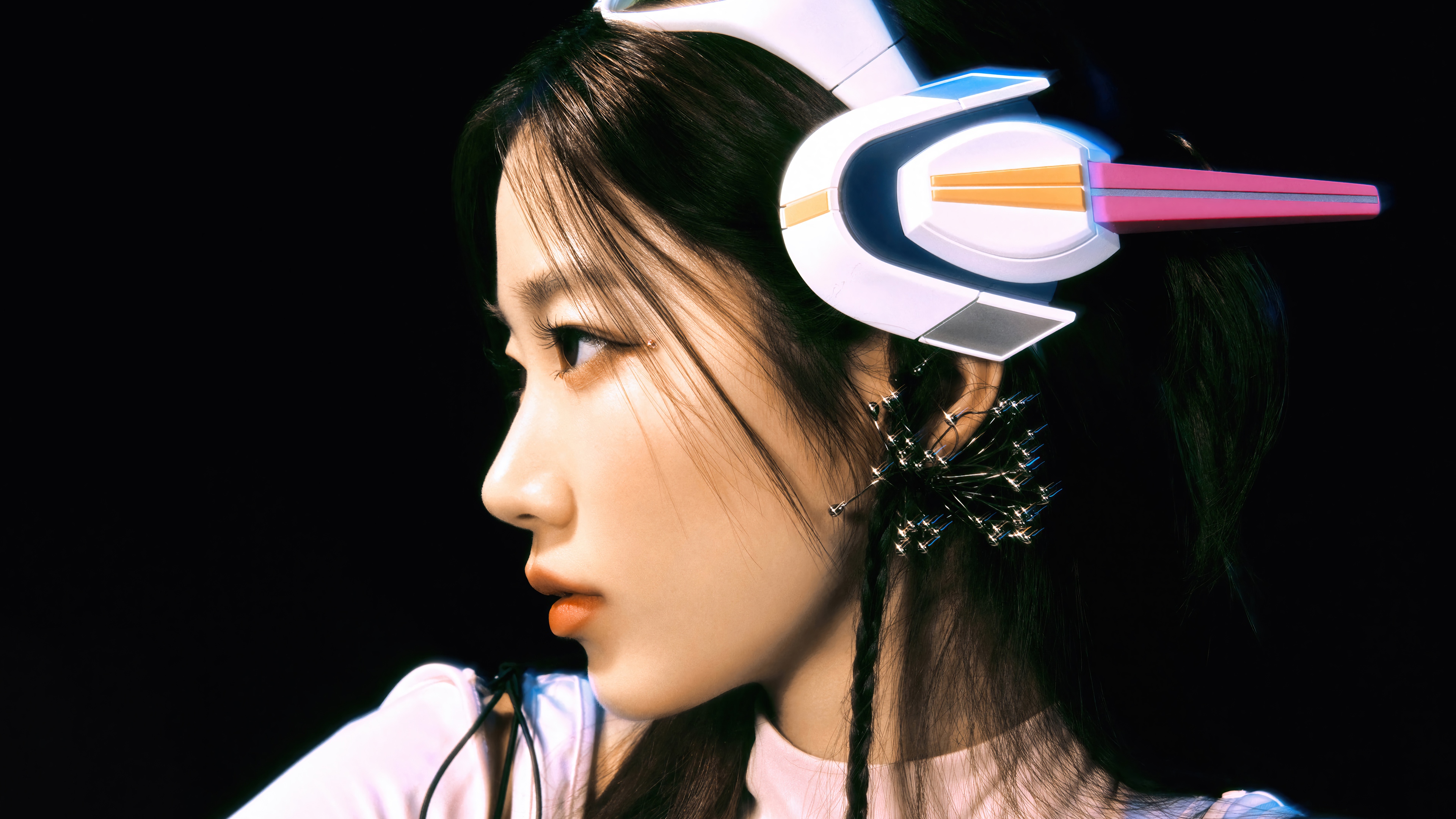 Kazuha from LE SSERAFIM wearing futuristic headphones HD Wallpaper