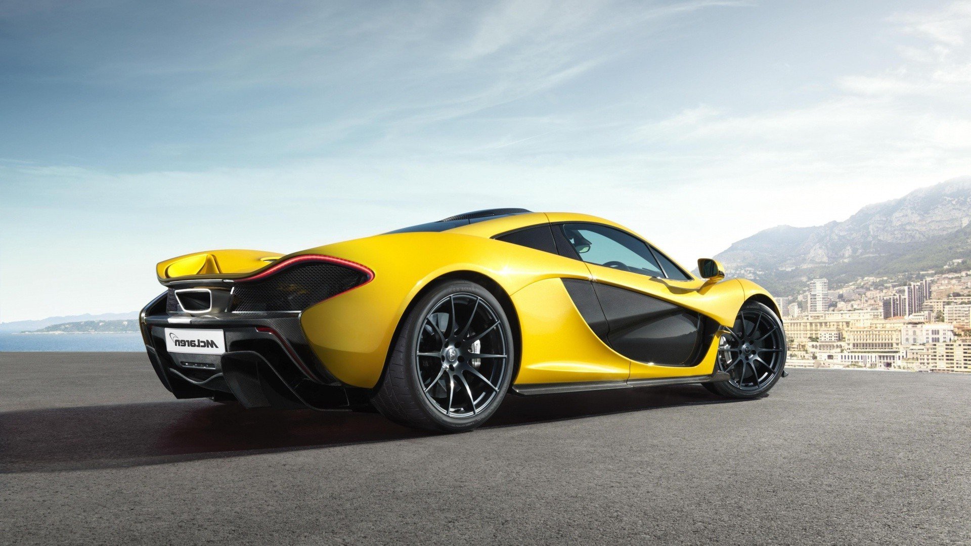 Yellow McLaren P1 car HD Wallpaper