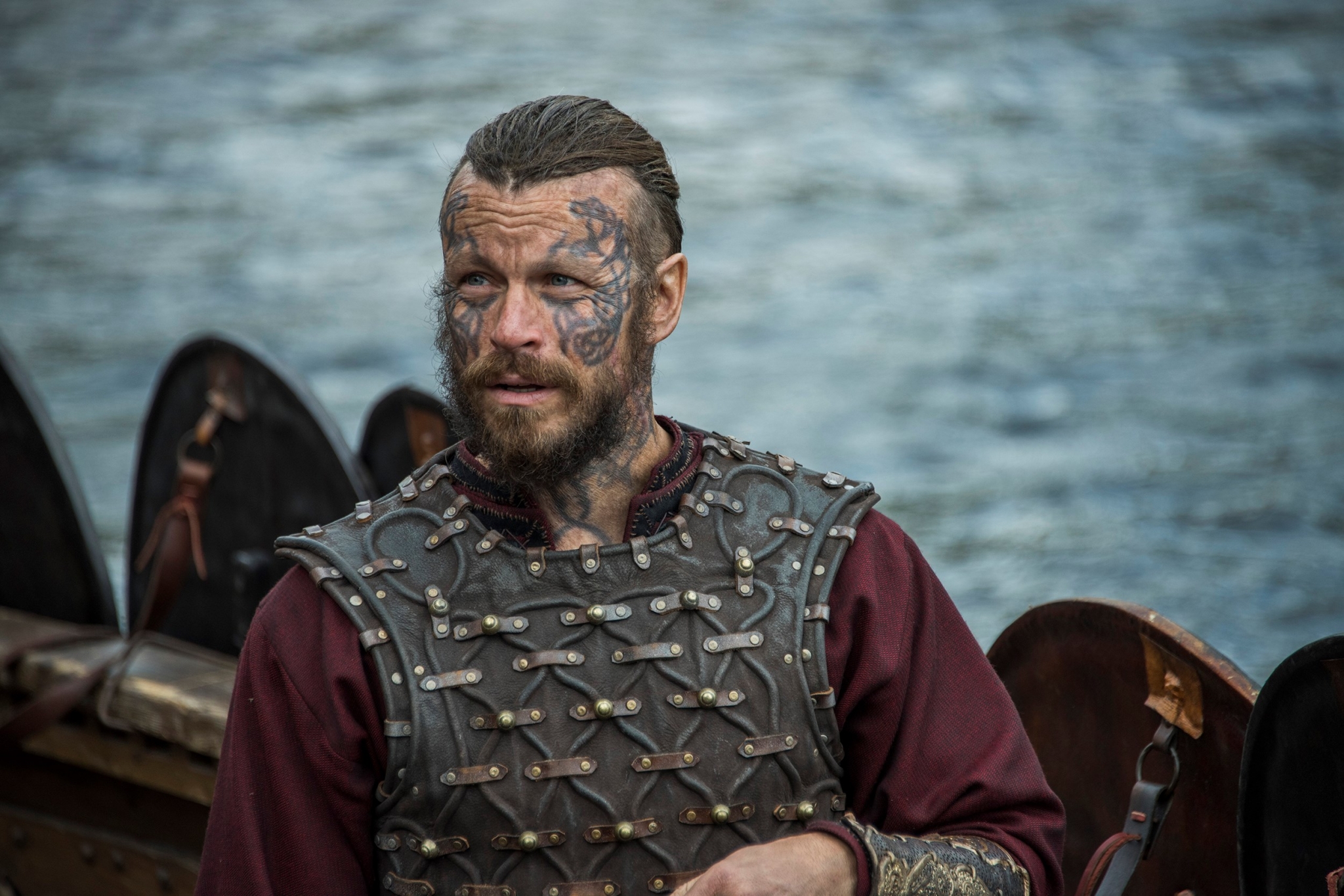 Man with tattoos from Vikings HD Wallpaper