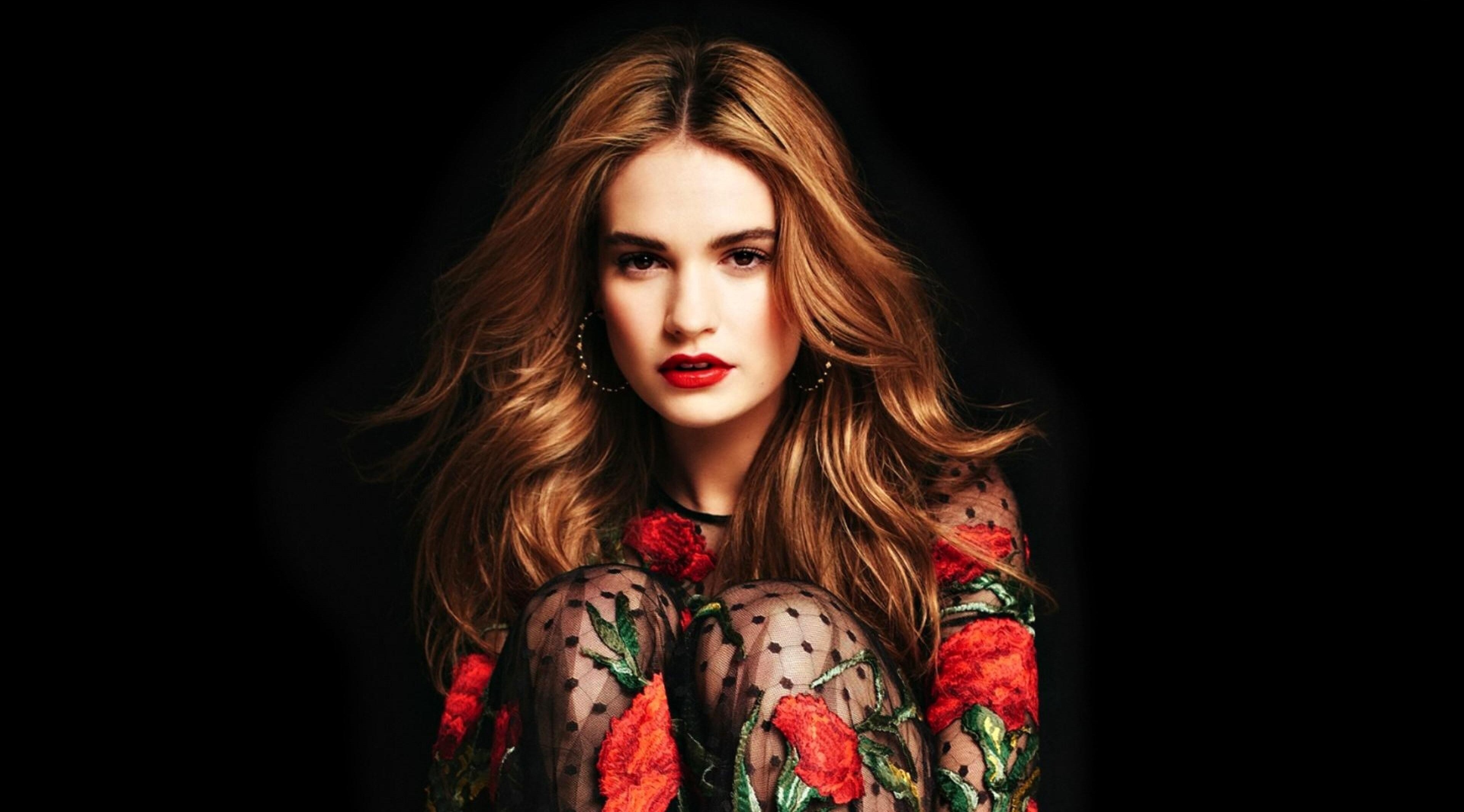 Lily James 4K HD Wallpaper