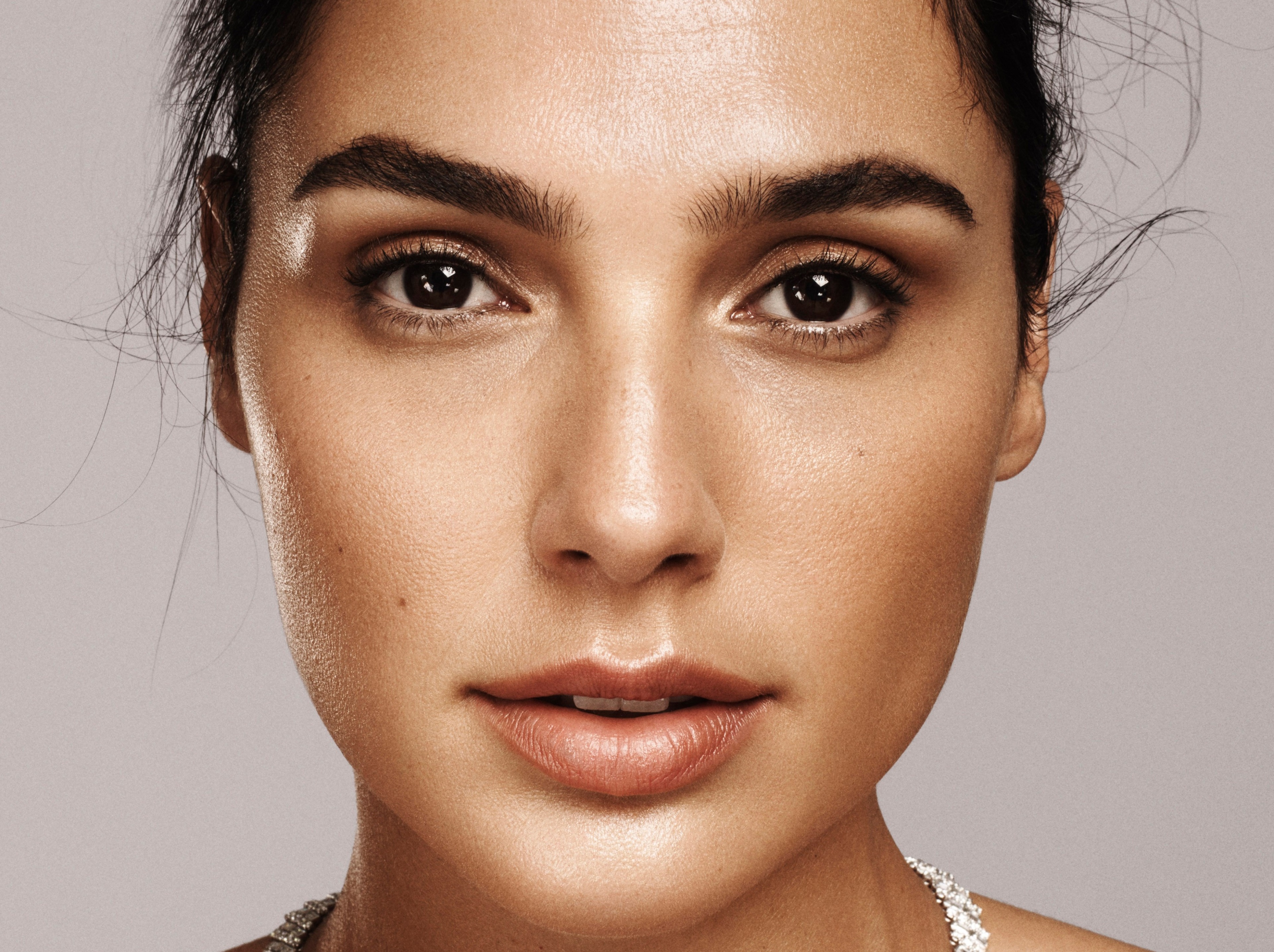 Gal Gadot 4K HD Wallpaper