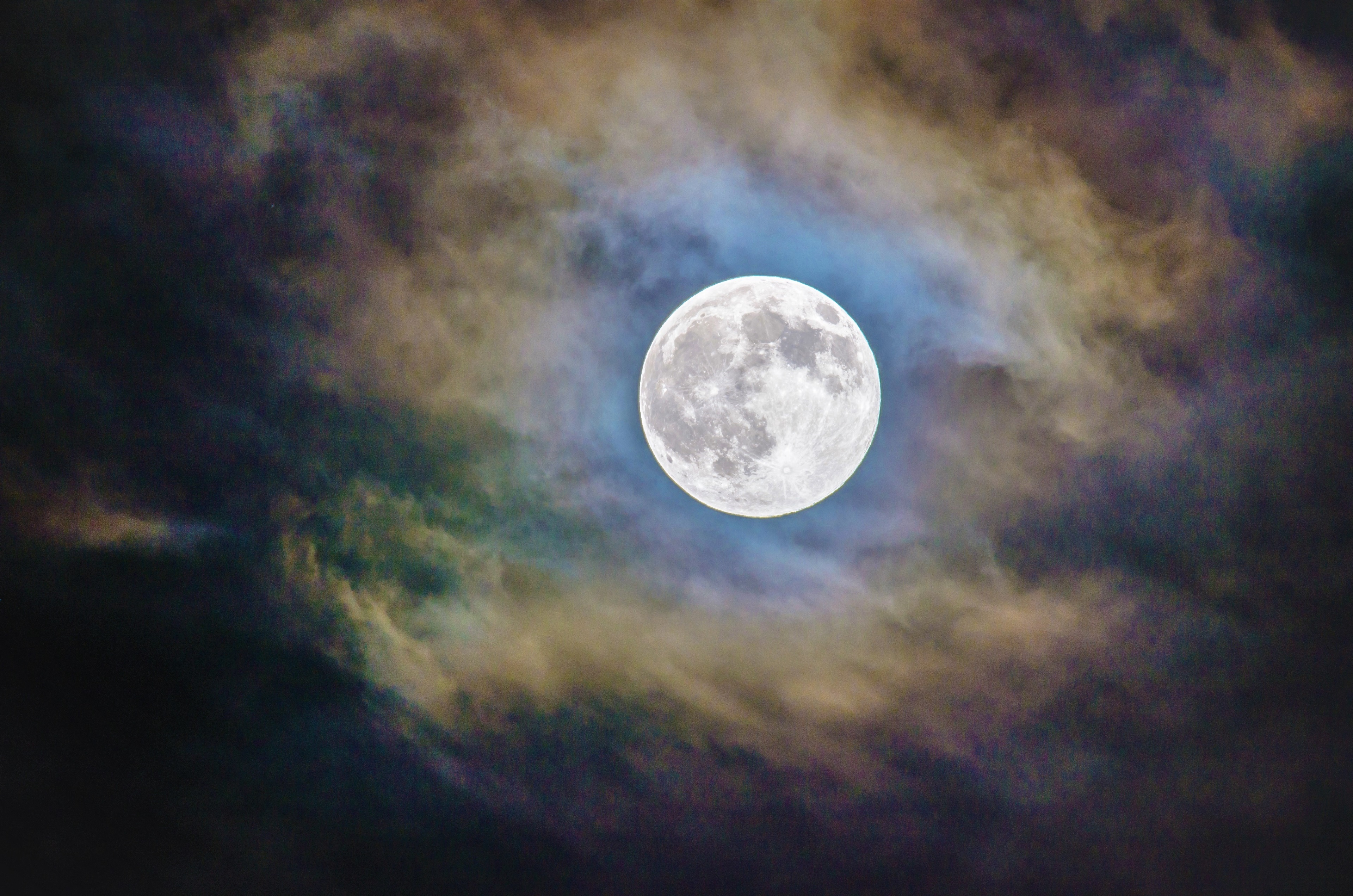 4K Full Moon Through Colorful Clouds HD Wallpaper