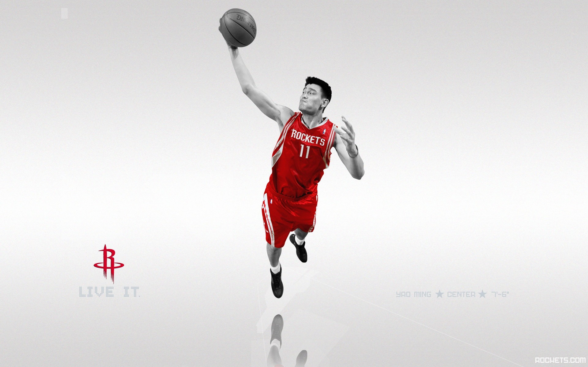 Yao Ming from Houston Rockets playing basketball HD Wallpaper