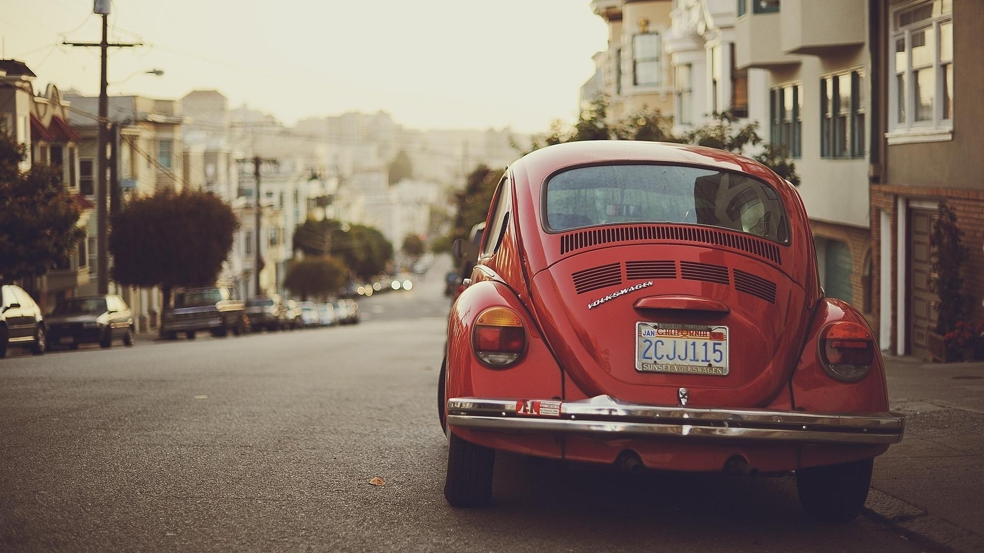 Red Volkswagen Beetle on a San Francisco Street HD Wallpaper