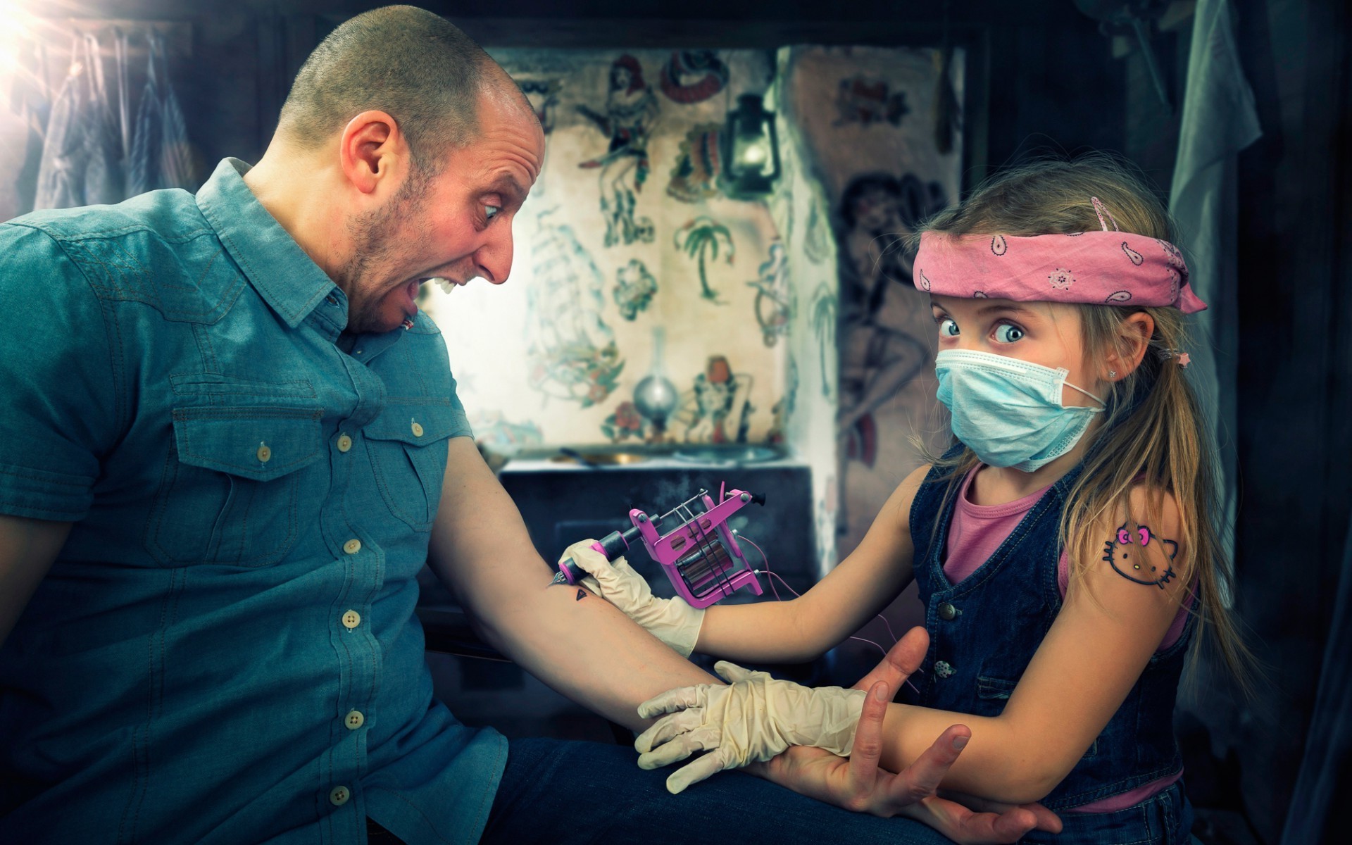 Girl tattooing man with Hello Kitty tattoo HD Wallpaper
