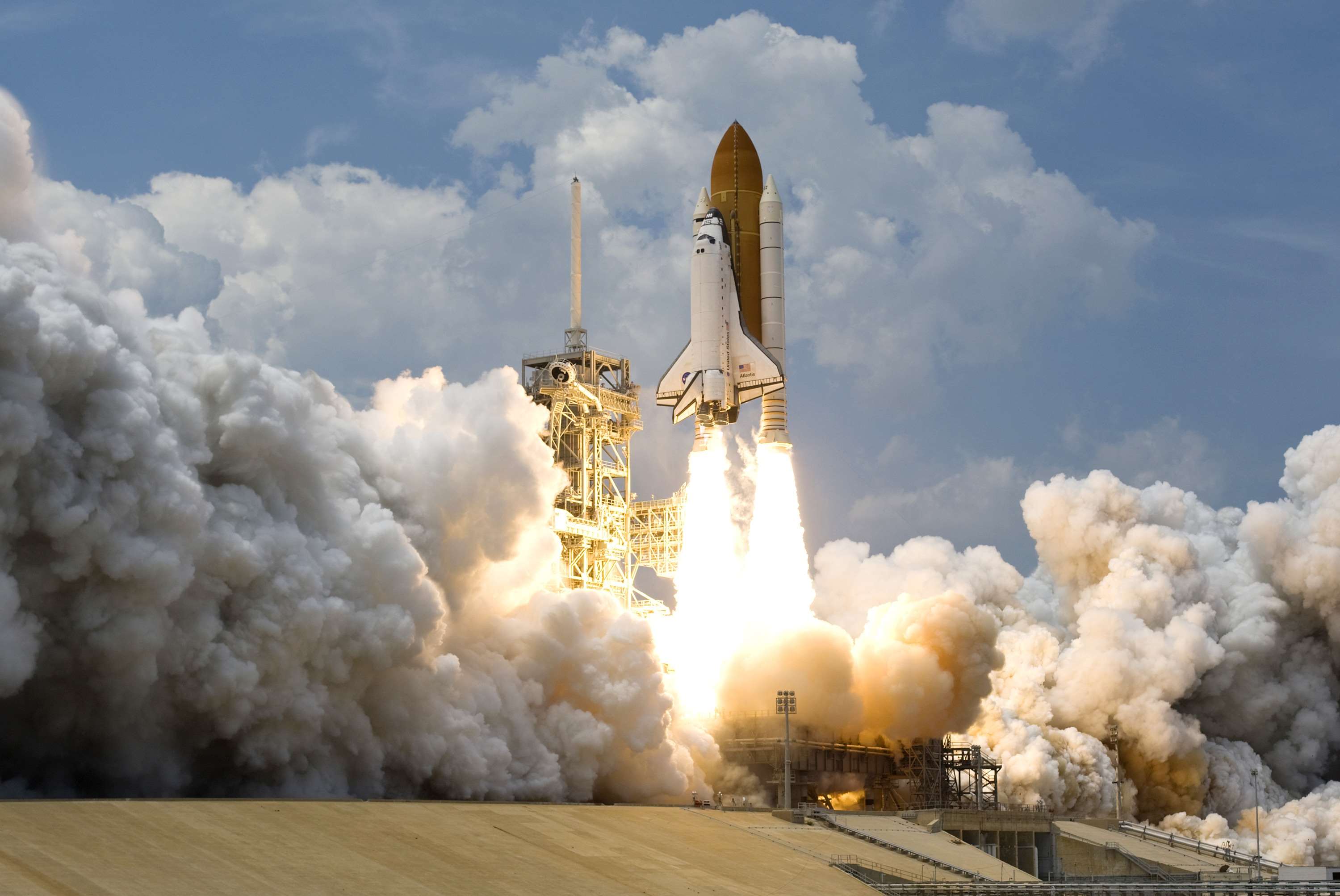 Space Shuttle Launch with Massive Smoke Plume HD Wallpaper